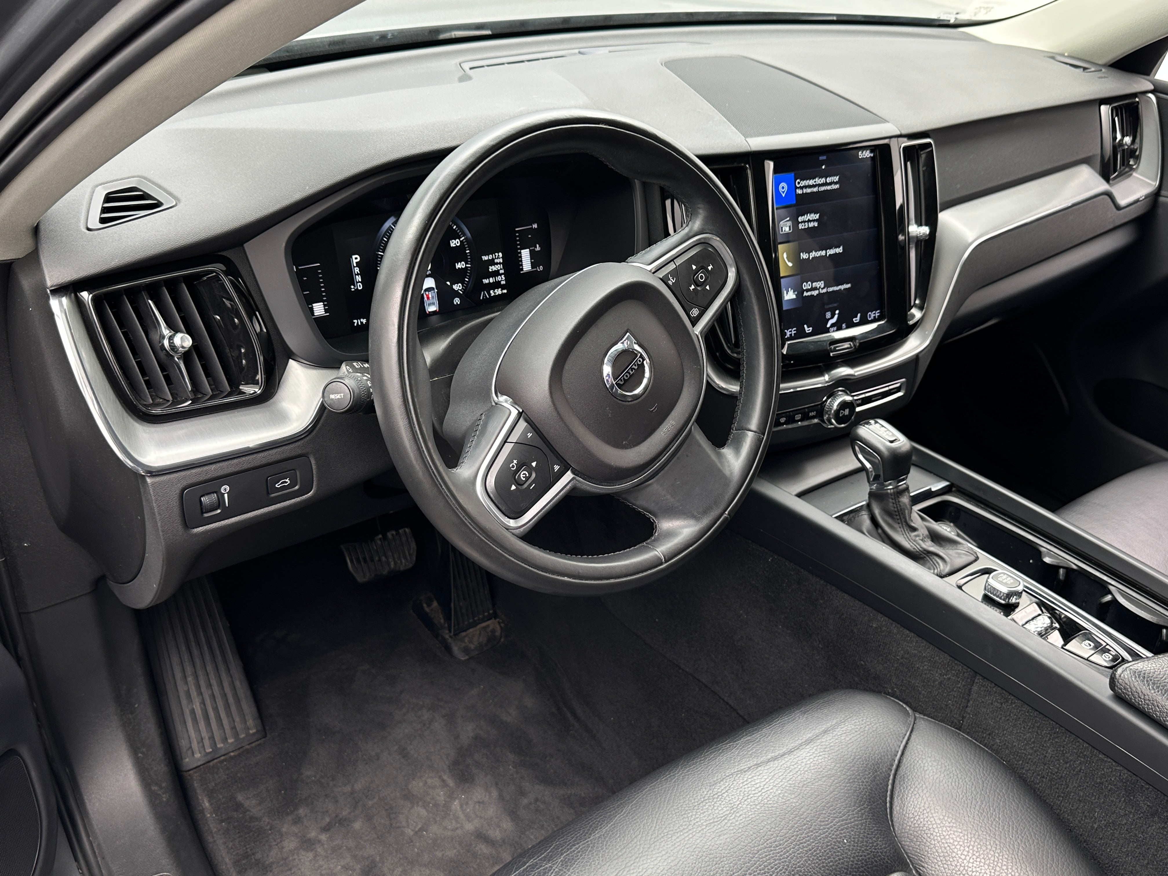 2018 Volvo XC60 T5 Momentum 2