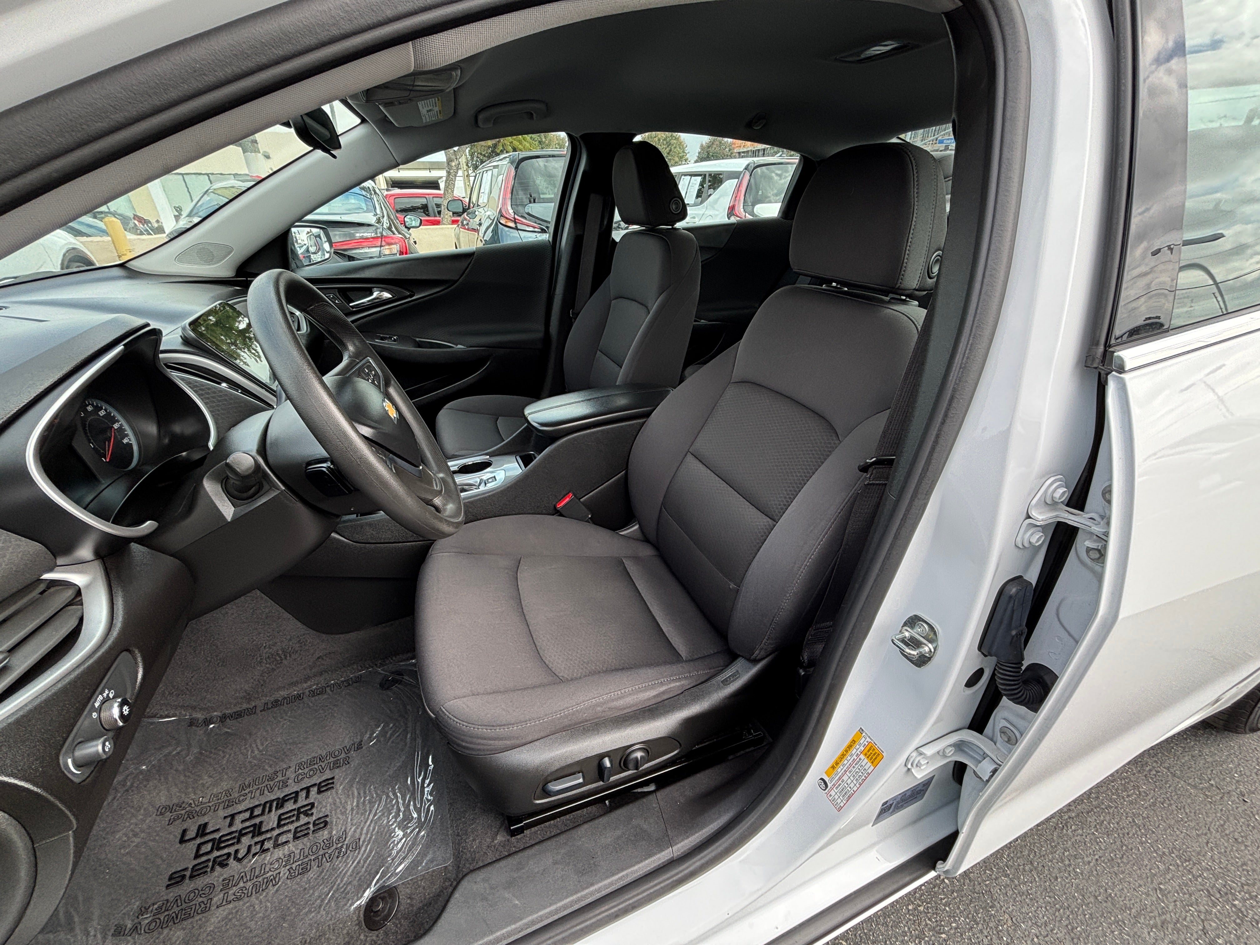 2022 Chevrolet Malibu LT 2