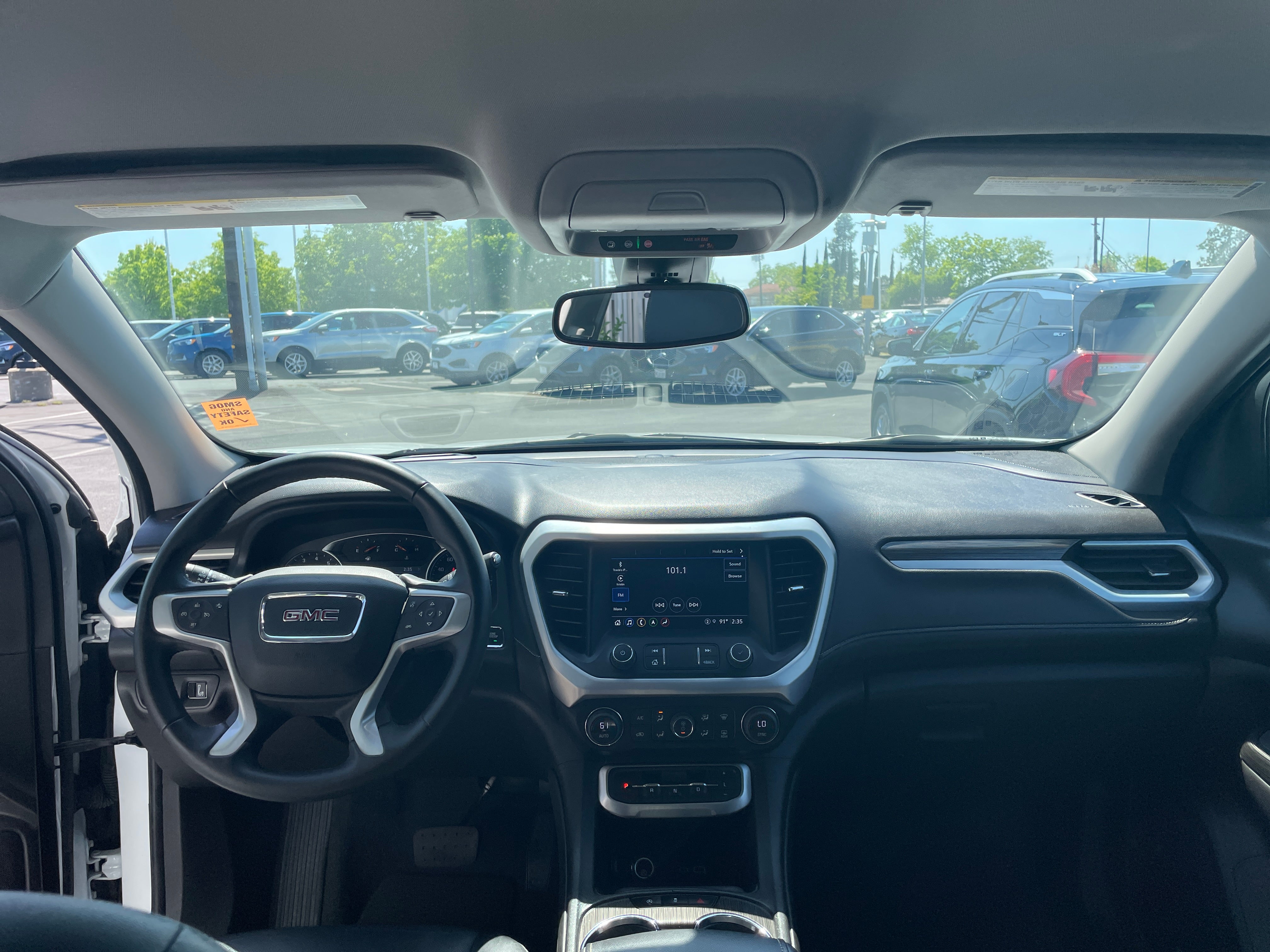 2023 GMC Acadia SLT 3
