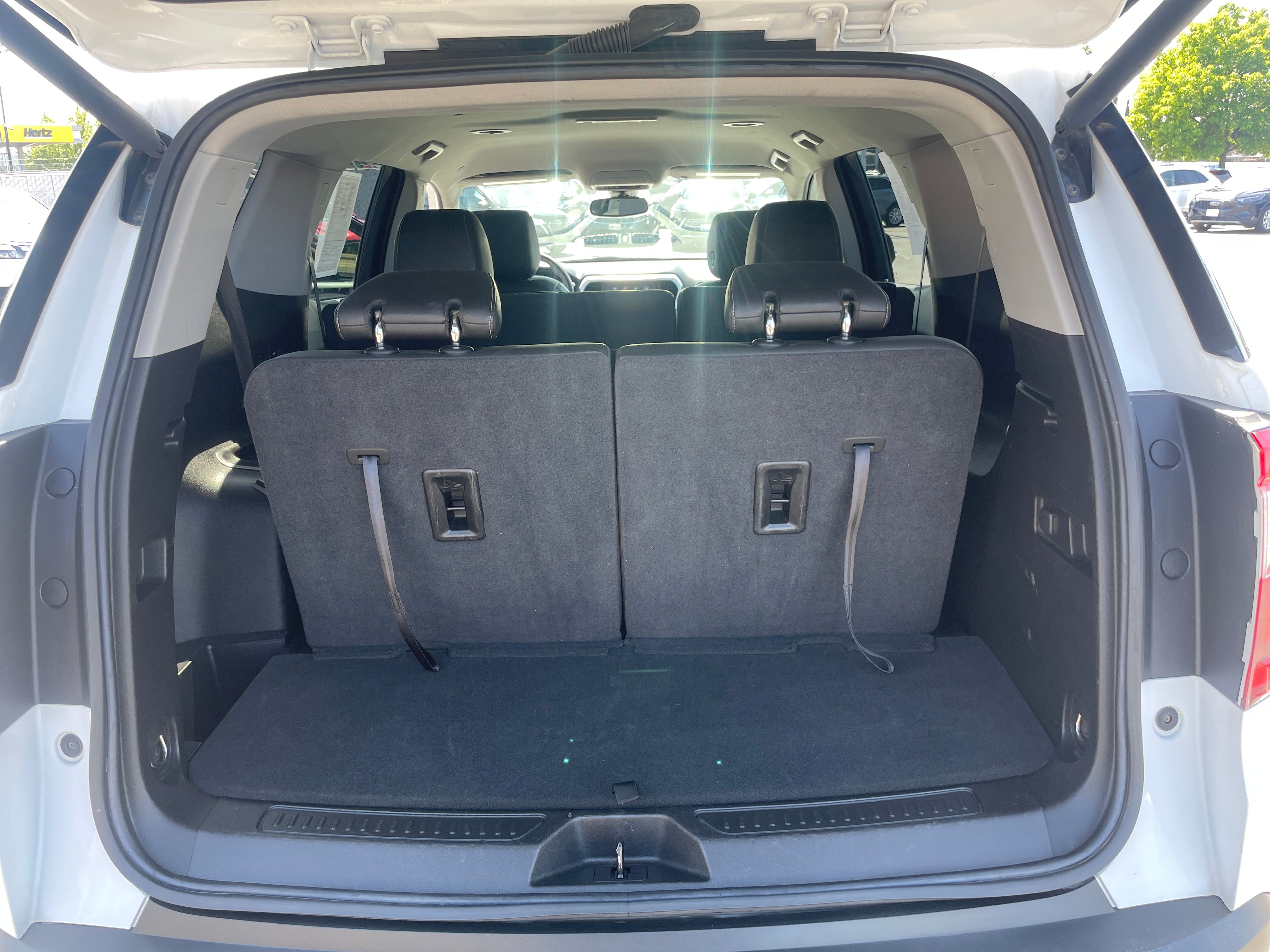 2023 GMC Acadia SLT 7