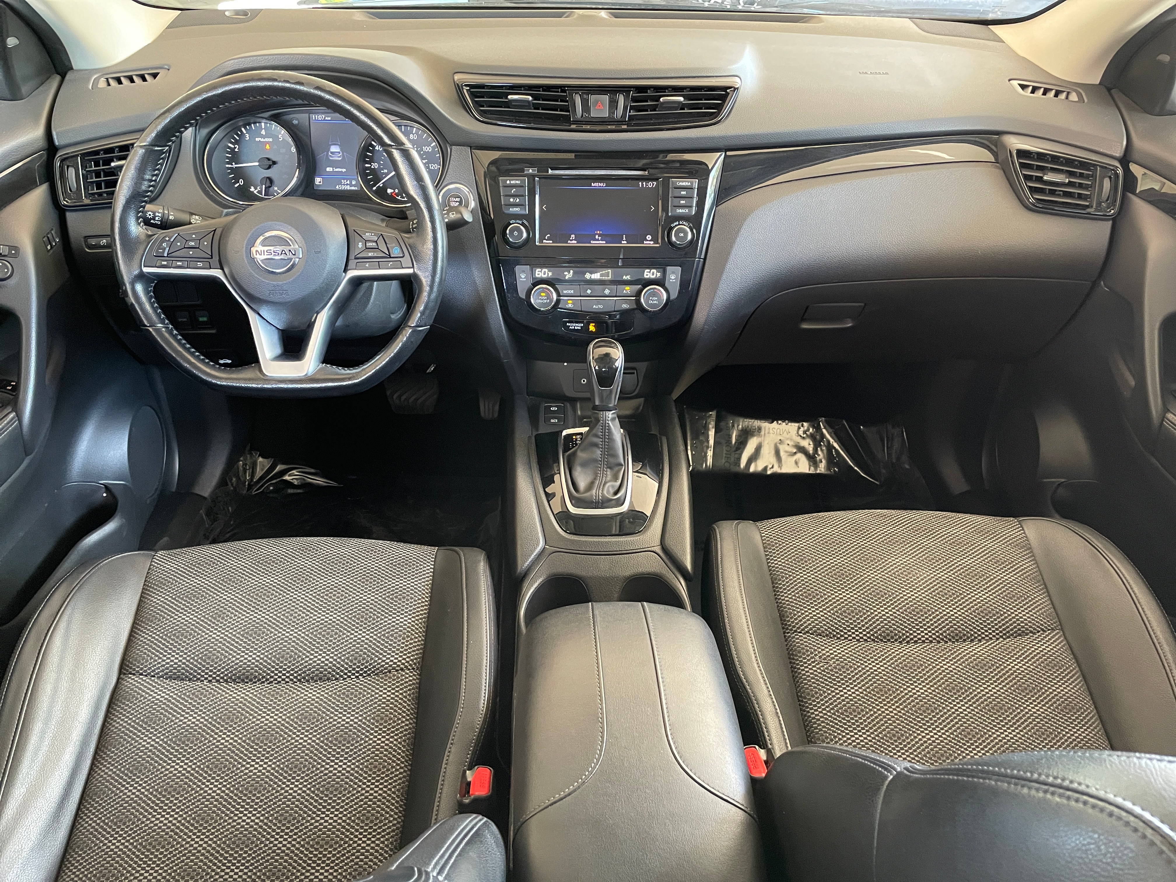 2022 Nissan Rogue Sport SV 3