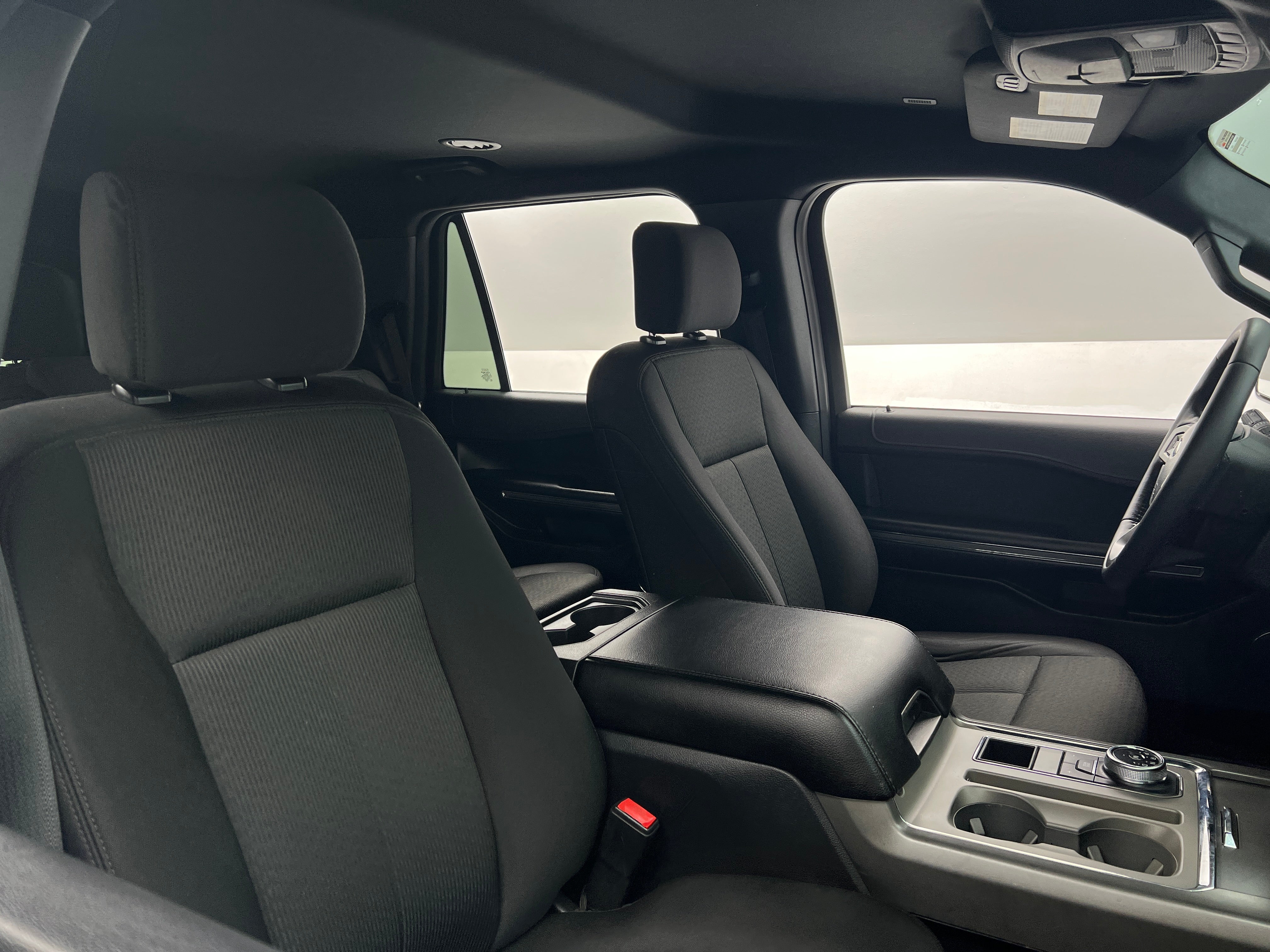 2020 Ford Expedition XLT 2