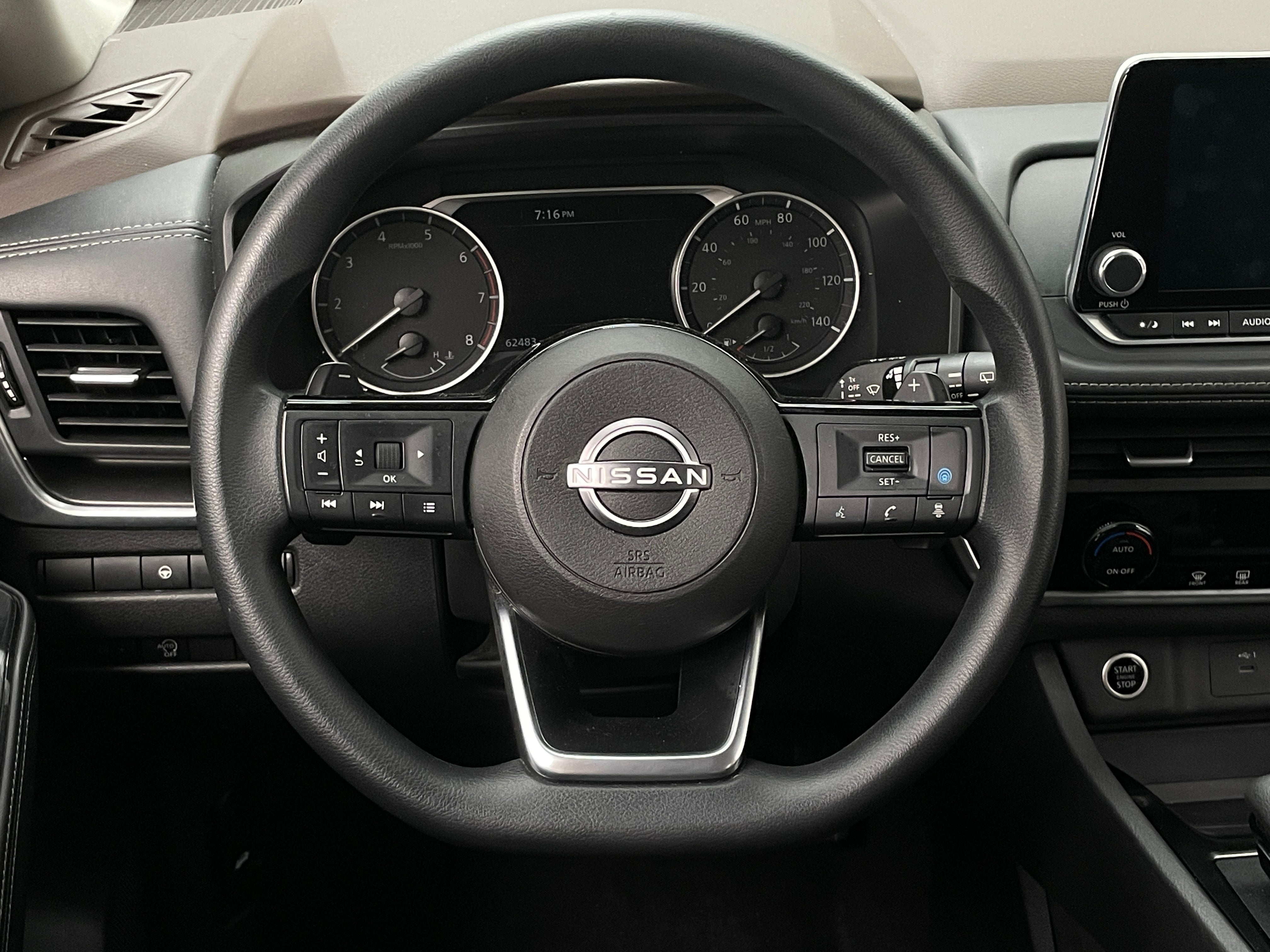 2023 Nissan Rogue SV 5
