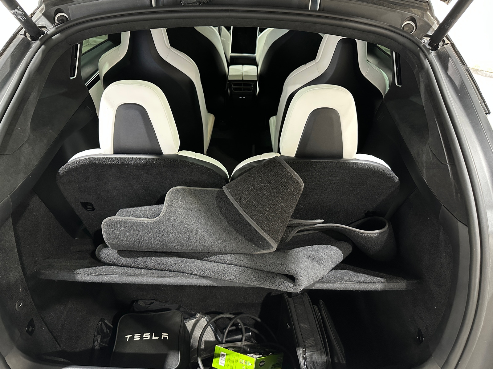 Thumbnail: 2018 Tesla Model X - 5