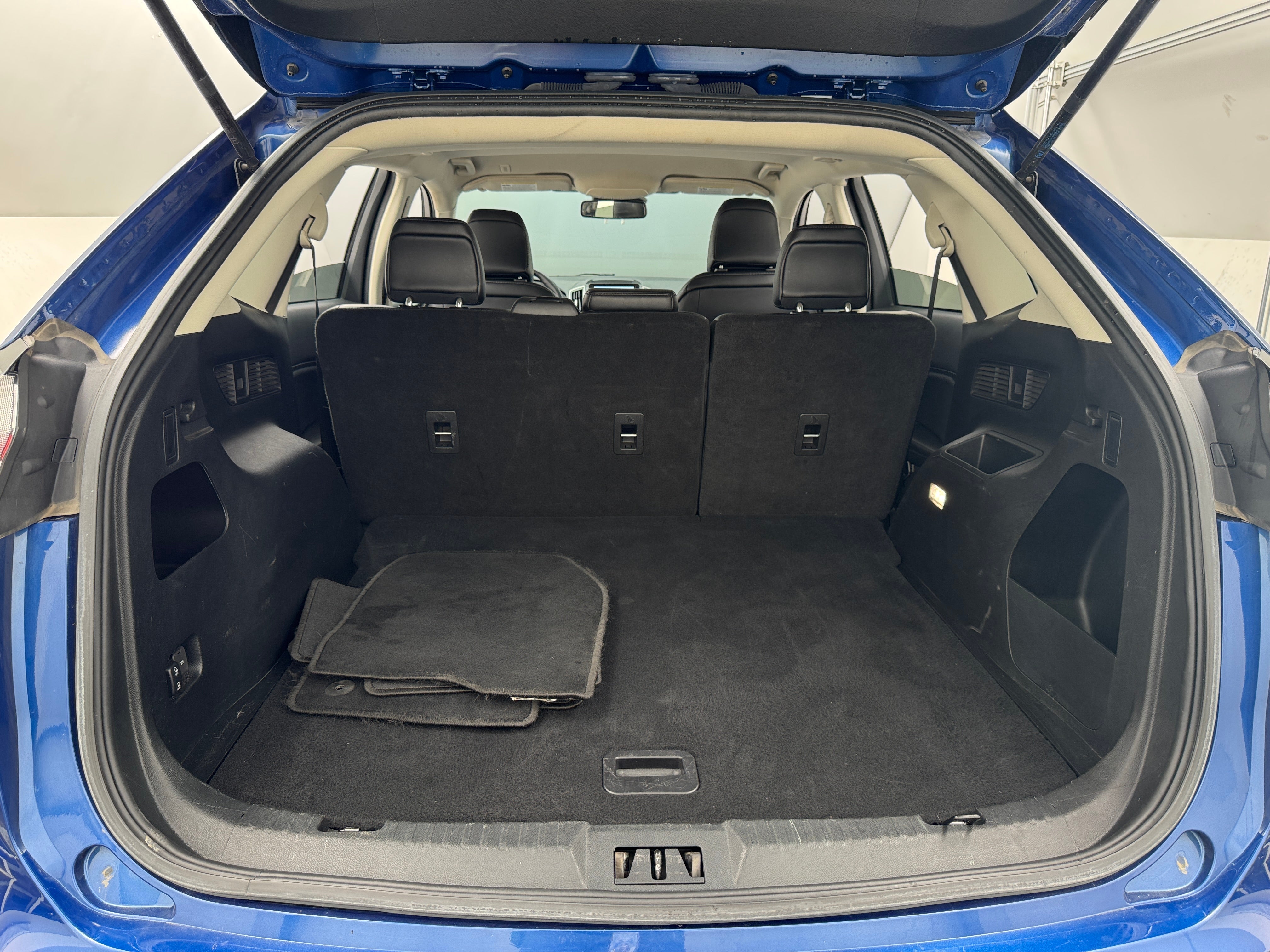 2023 Ford Edge SEL 7