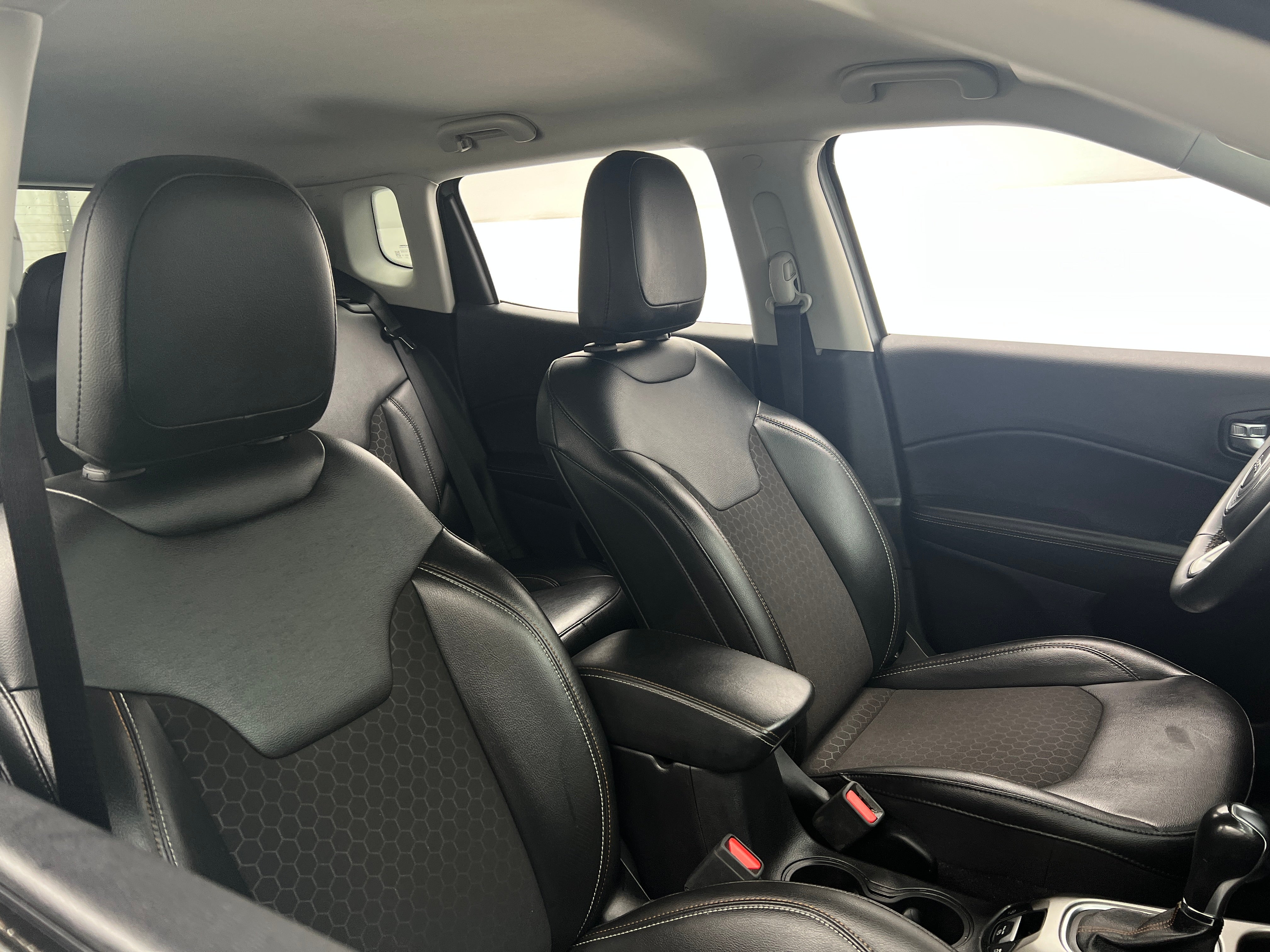 2021 Jeep Compass Latitude 2