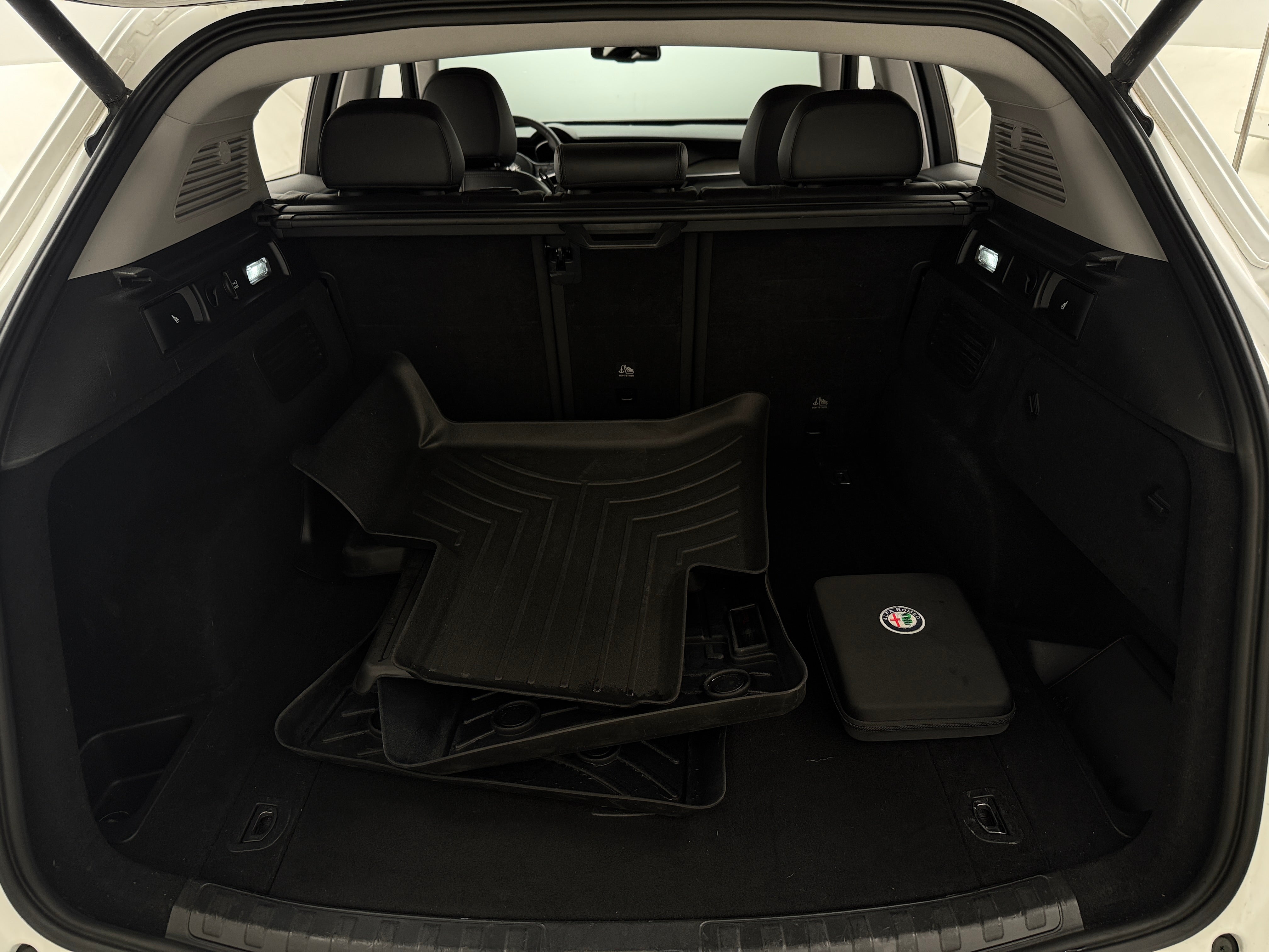 2019 Alfa Romeo Stelvio Ti 6