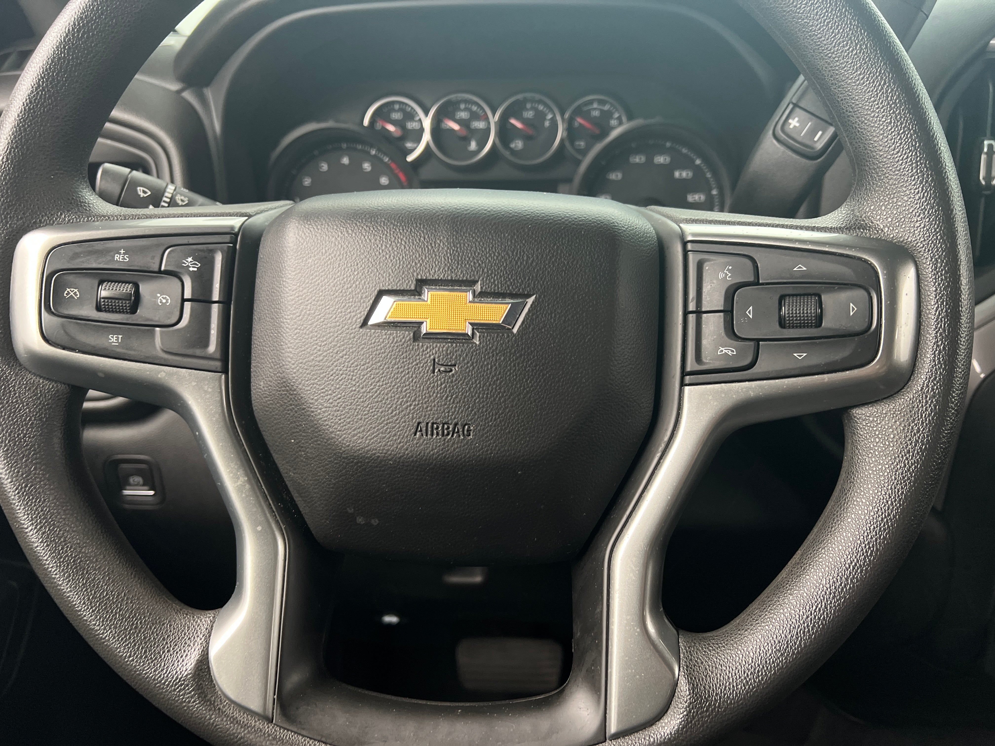 2022 Chevrolet Silverado 2500 Custom 5