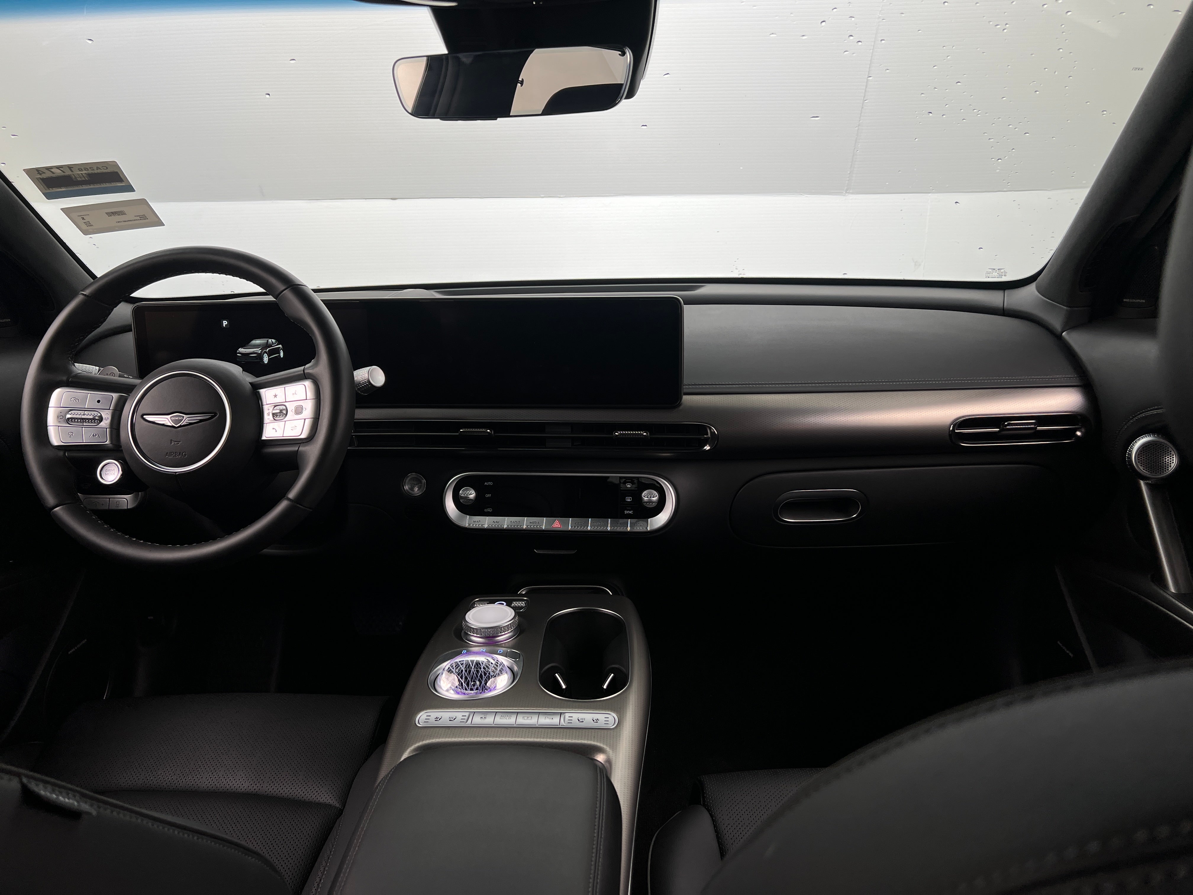 2024 Genesis GV60 Advanced 2
