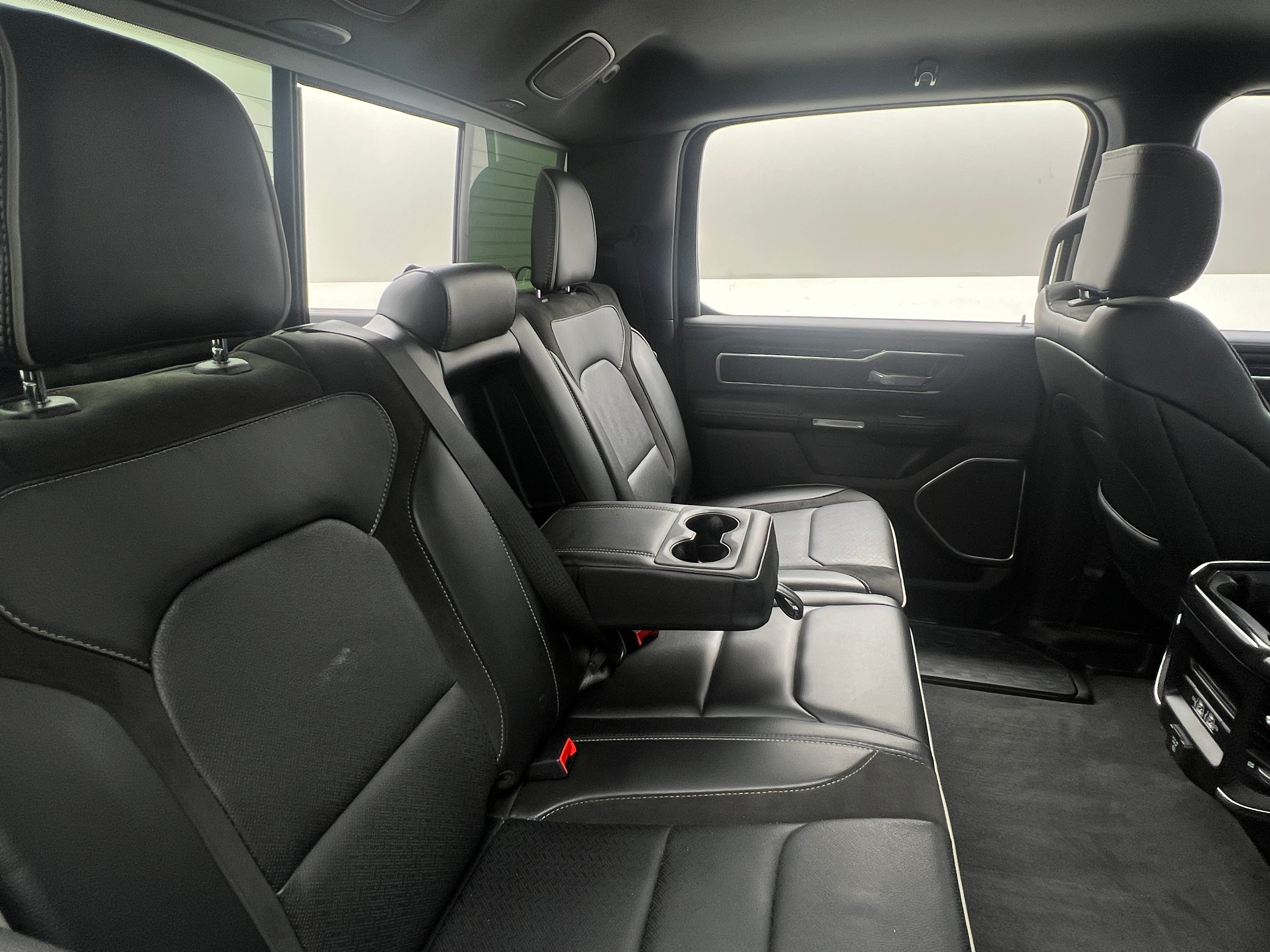 2022 RAM 1500 Laramie 5