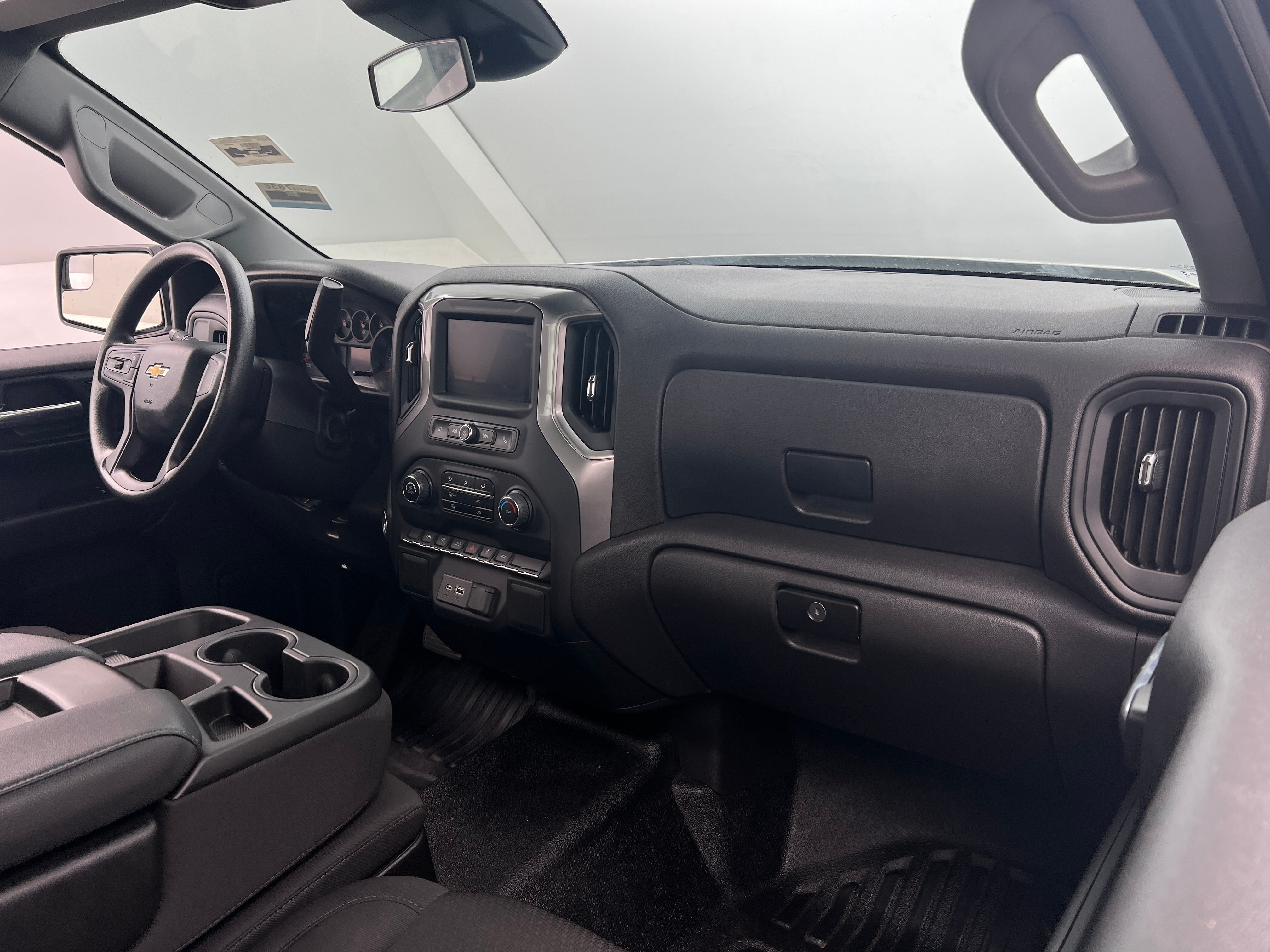 2024 Chevrolet Silverado 1500 Work Truck 3