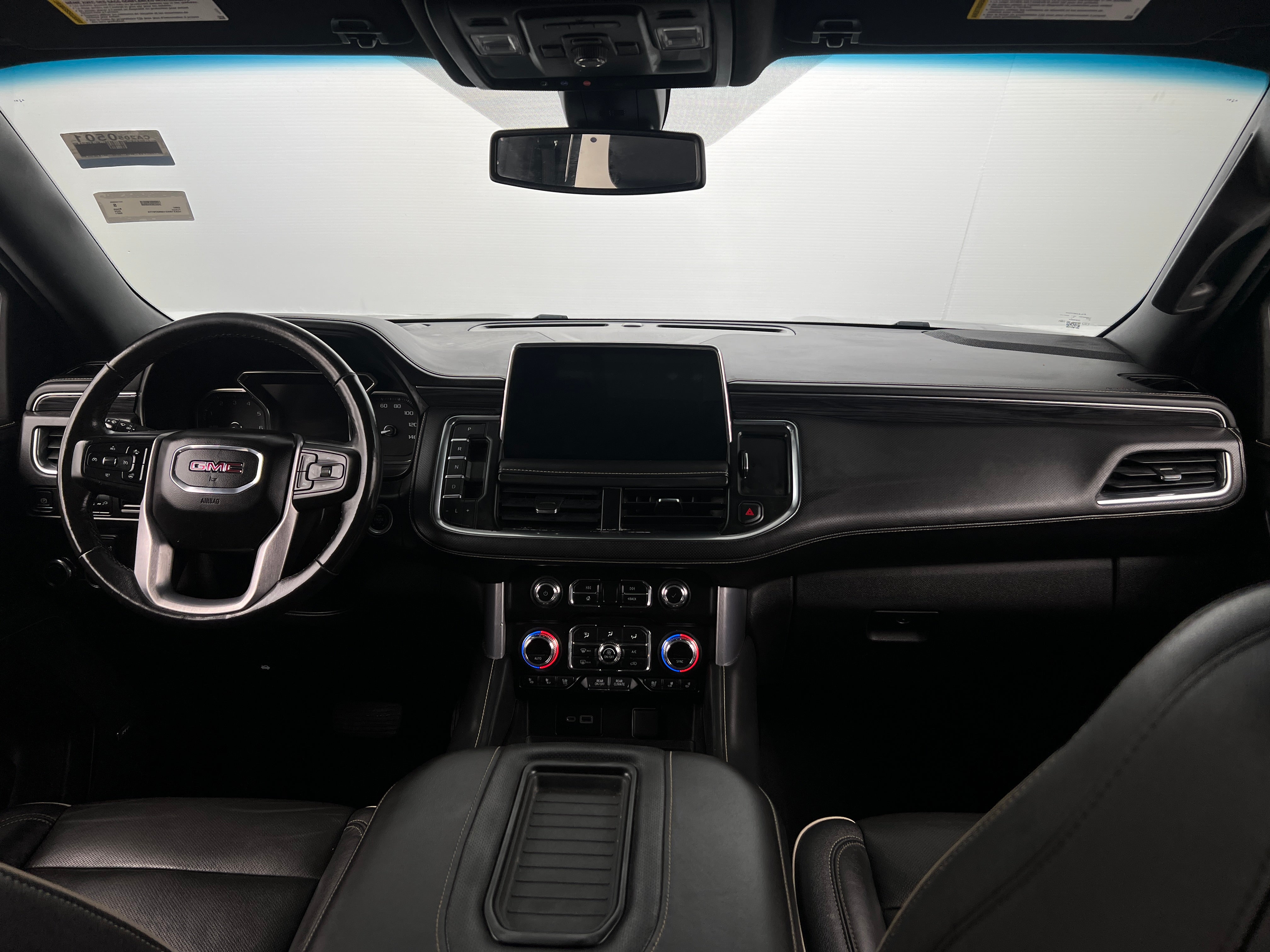 2021 GMC Yukon SLT 2