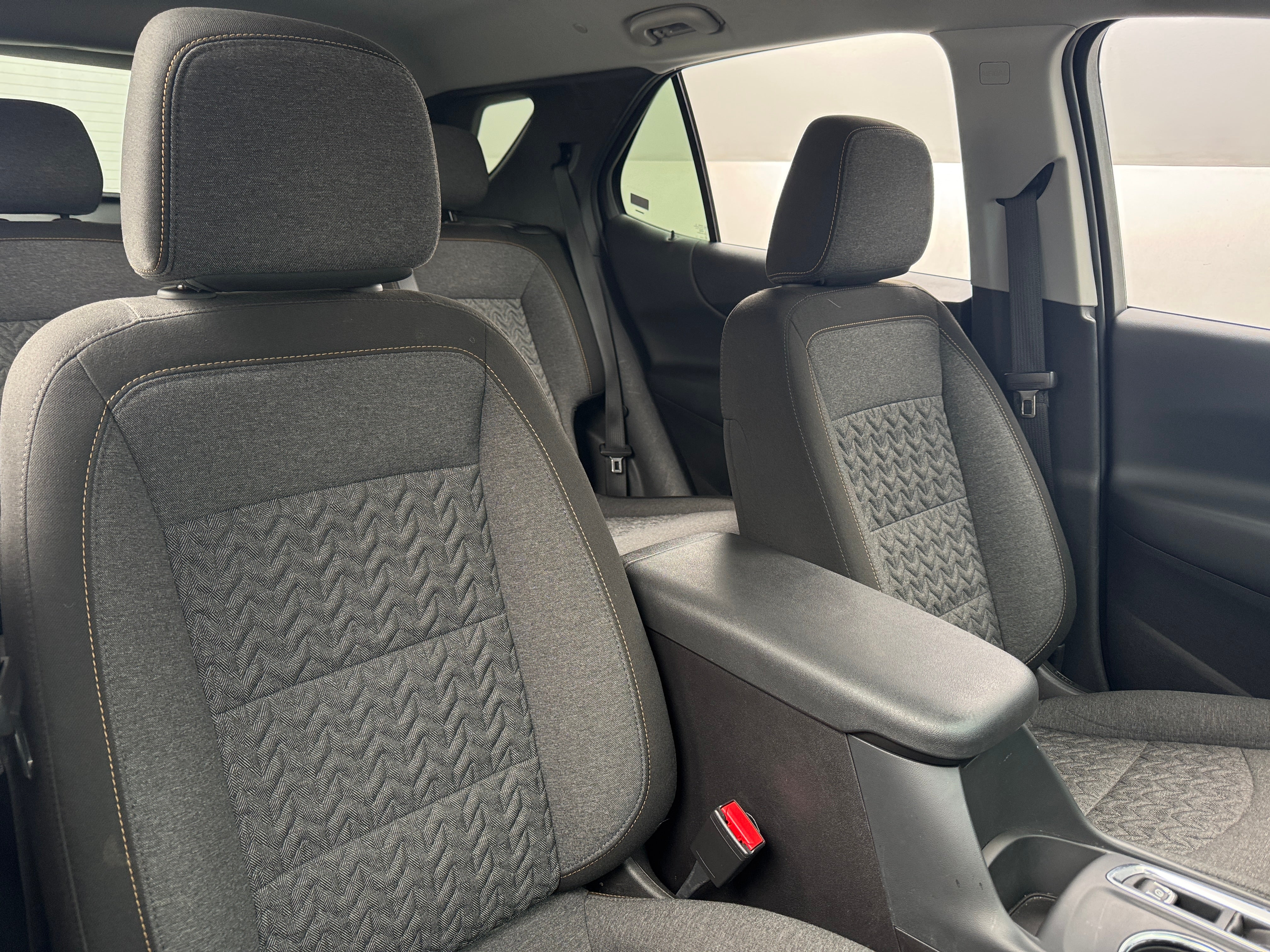 2024 Chevrolet Equinox LT 2