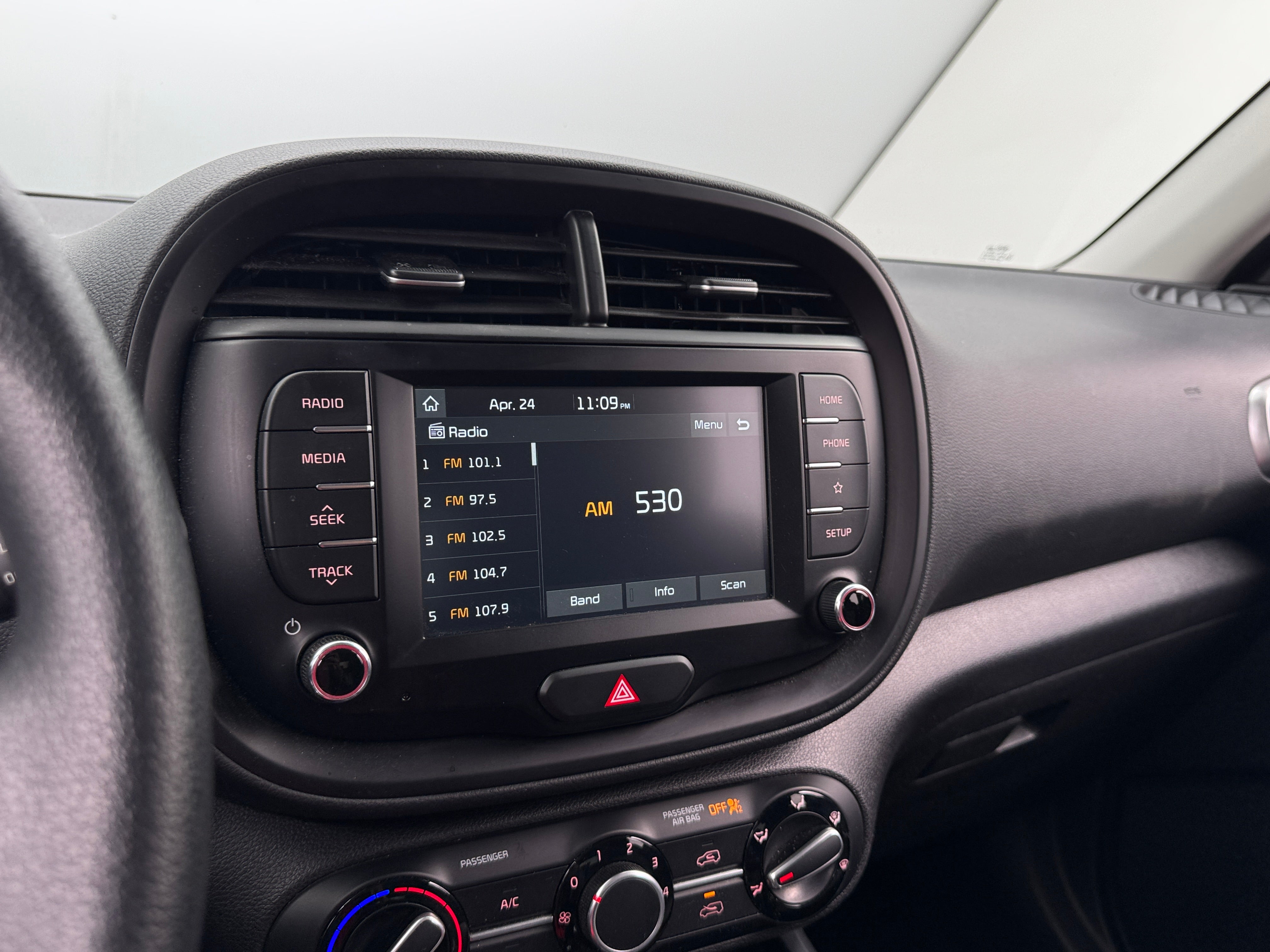 2020 Kia Soul LX 4