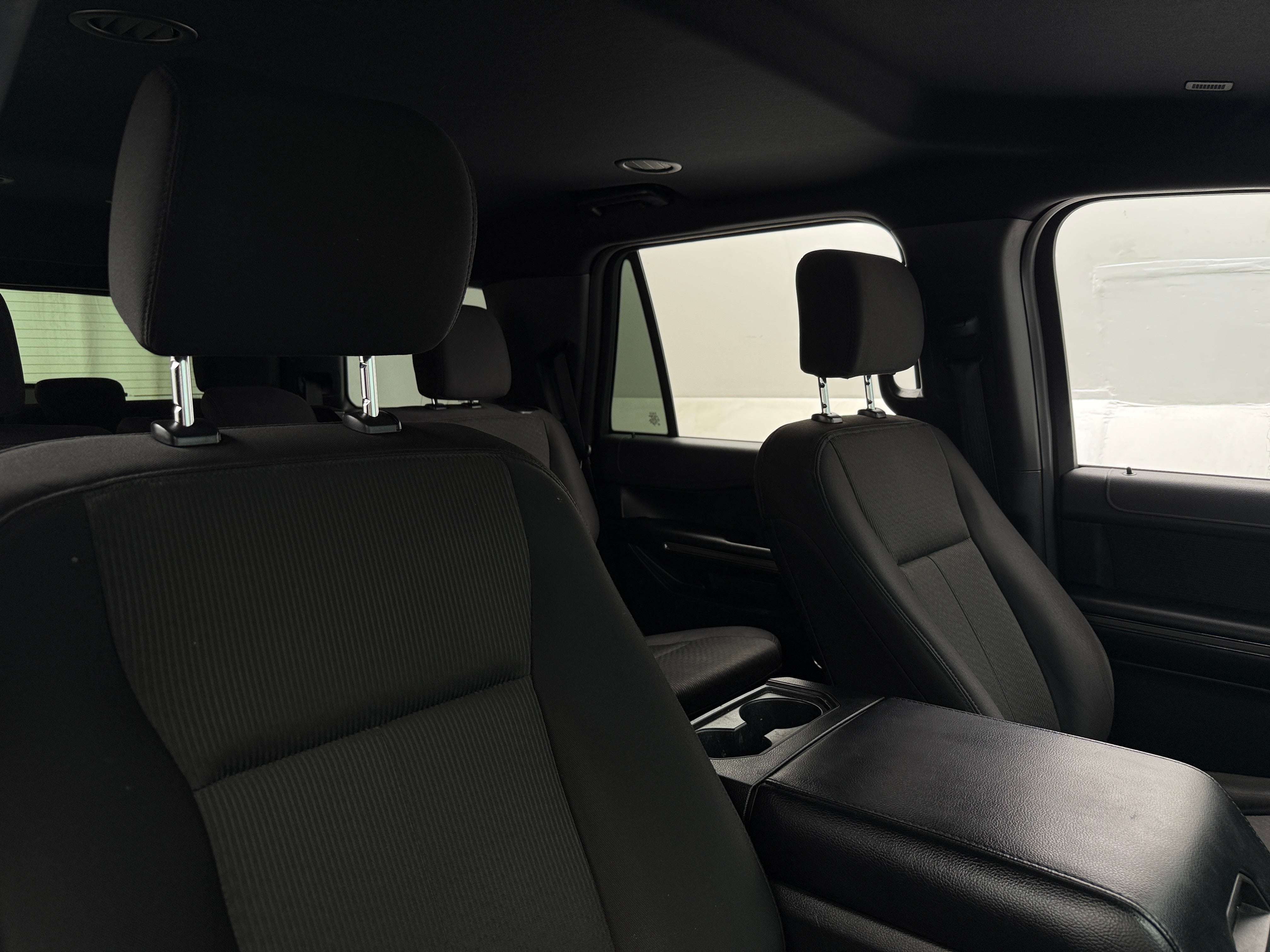 2020 Ford Expedition XLT 2