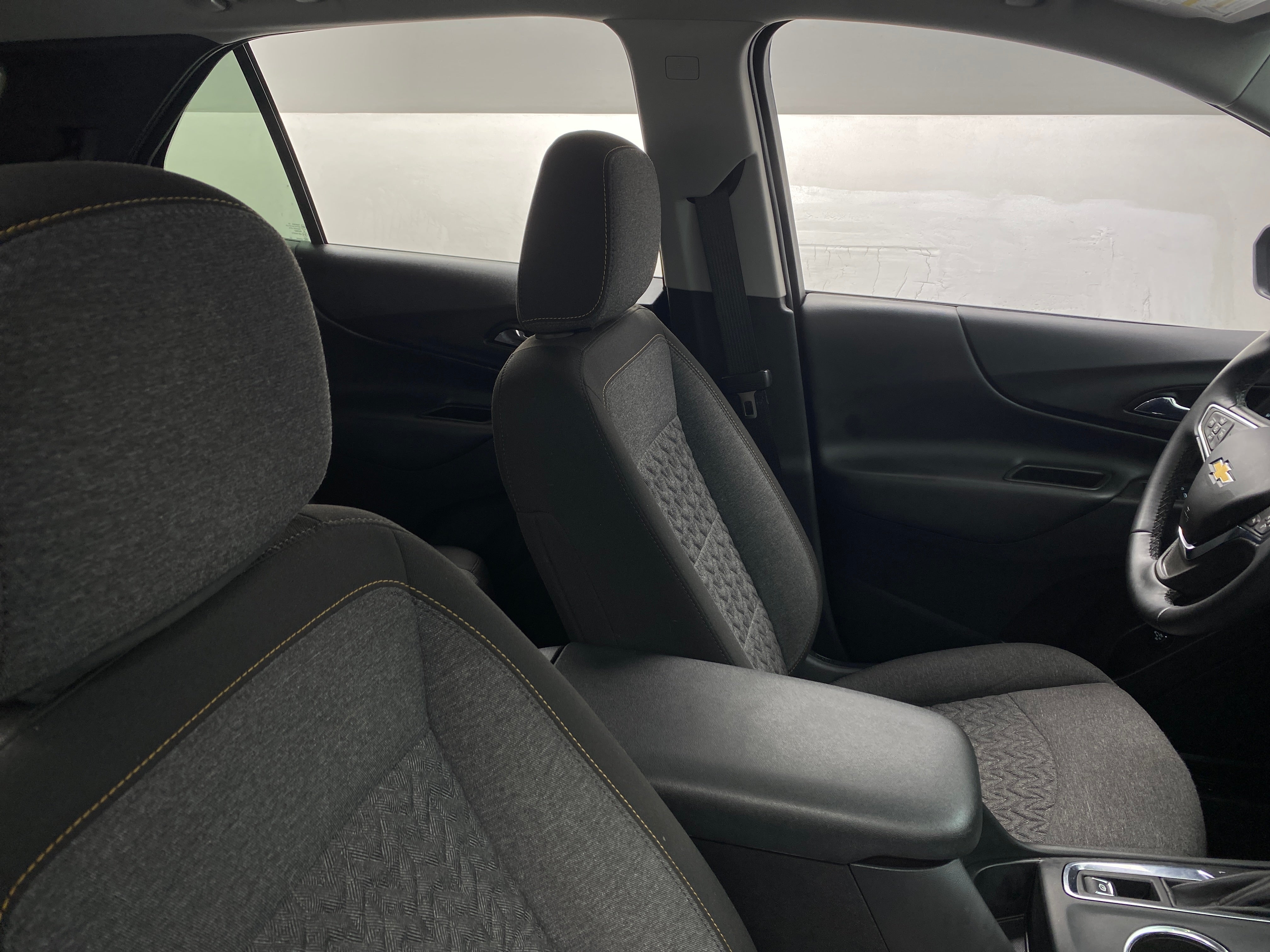 2023 Chevrolet Equinox LT 2