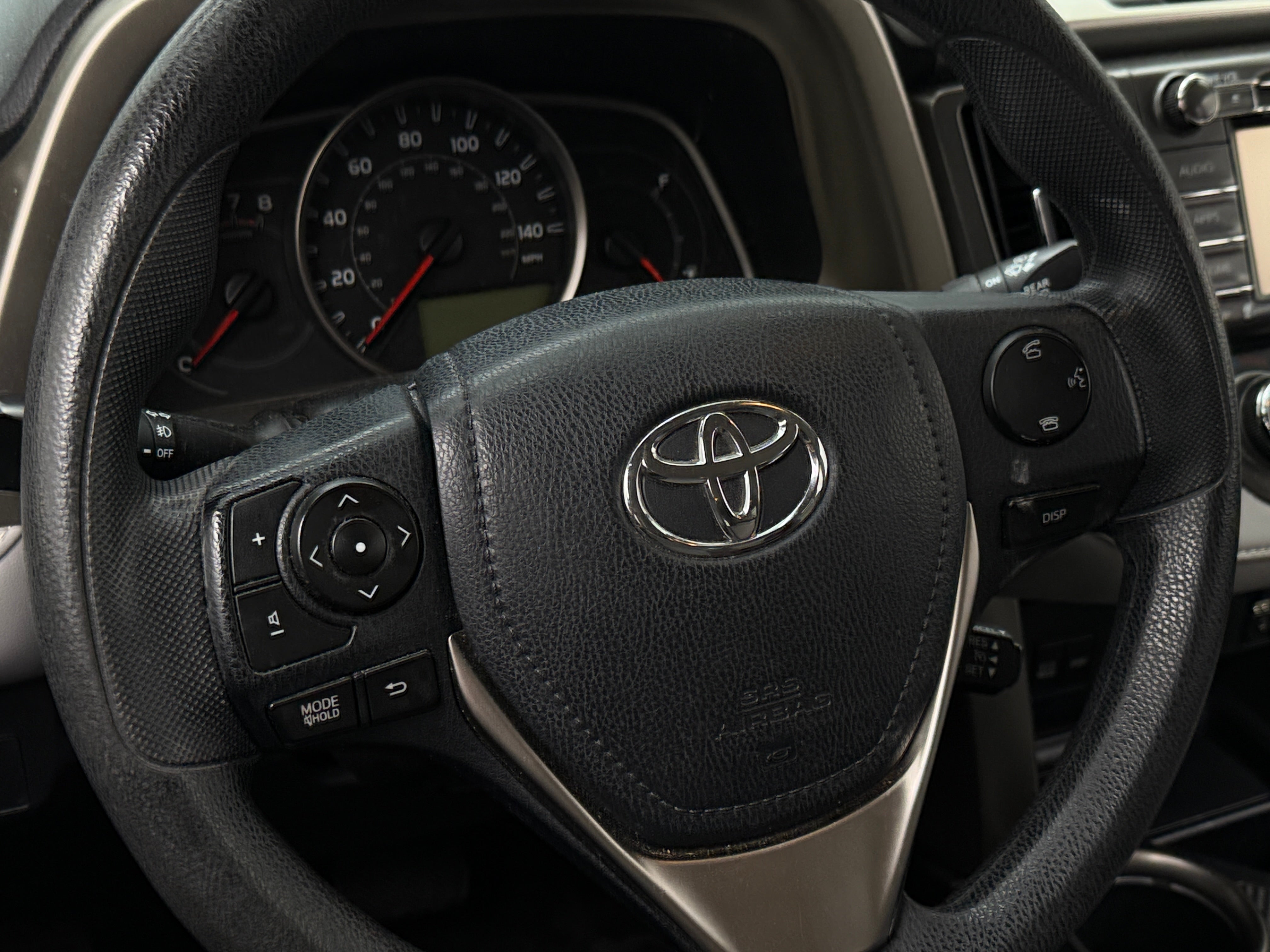 2015 Toyota RAV4 XLE 5