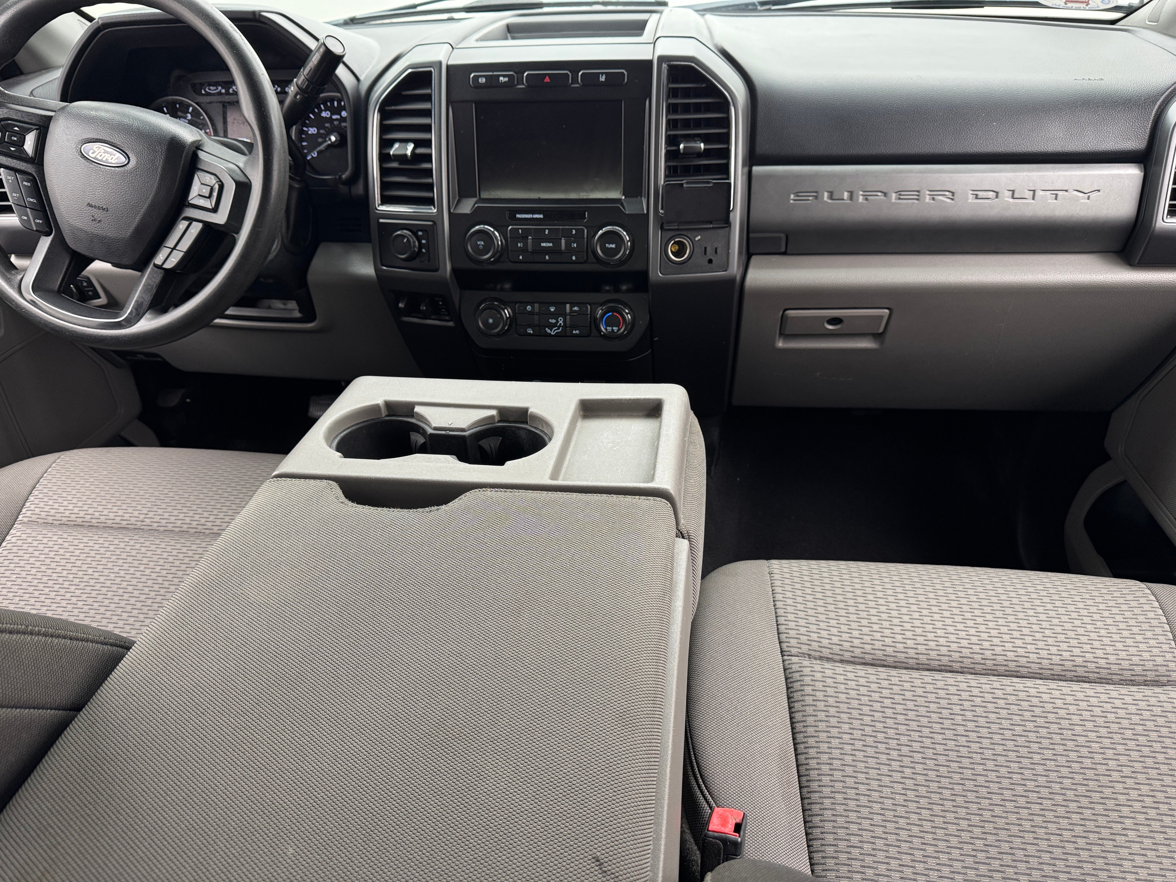 2020 Ford Econoline E-250 3