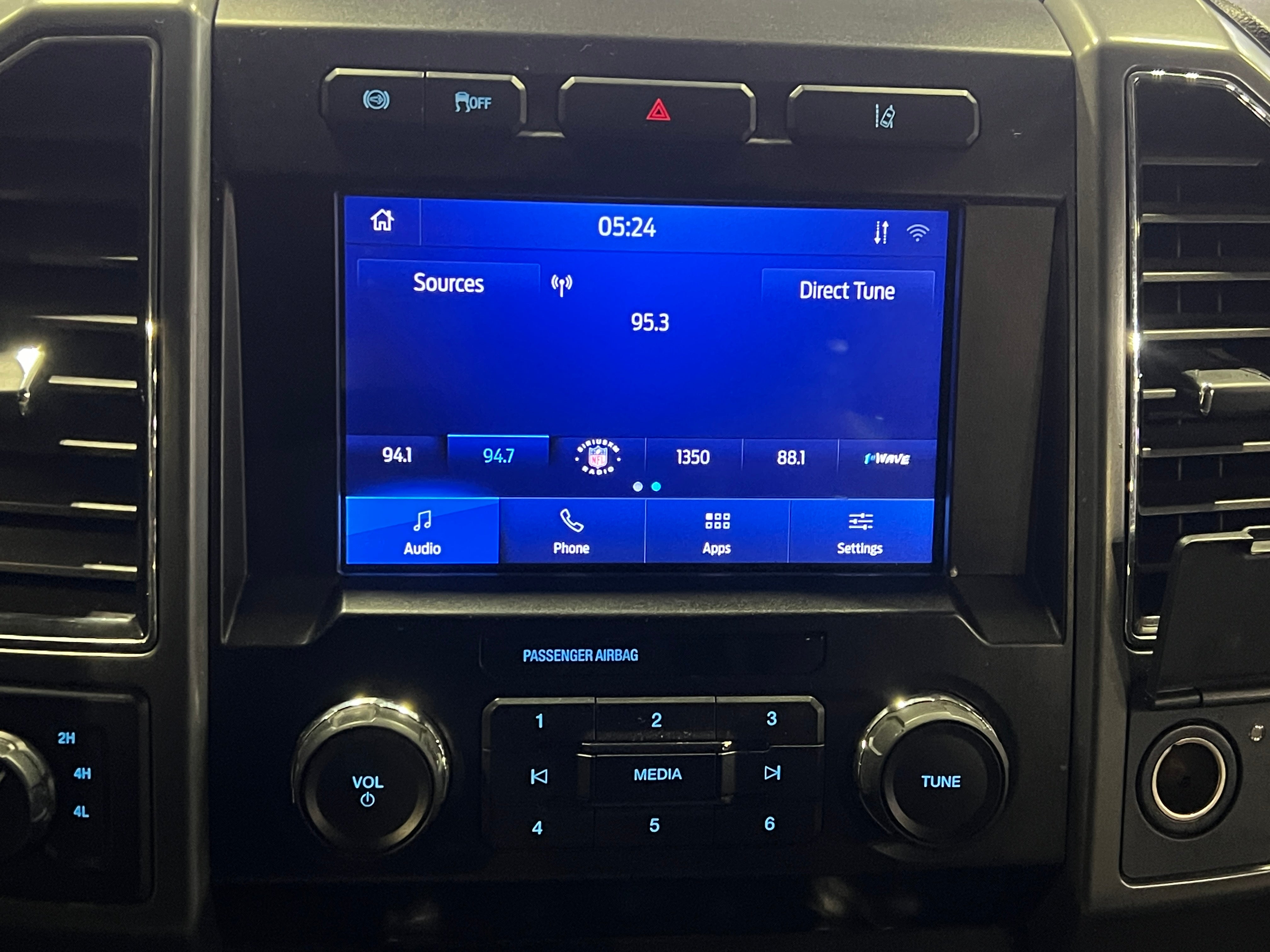2020 Ford Econoline E-250 4