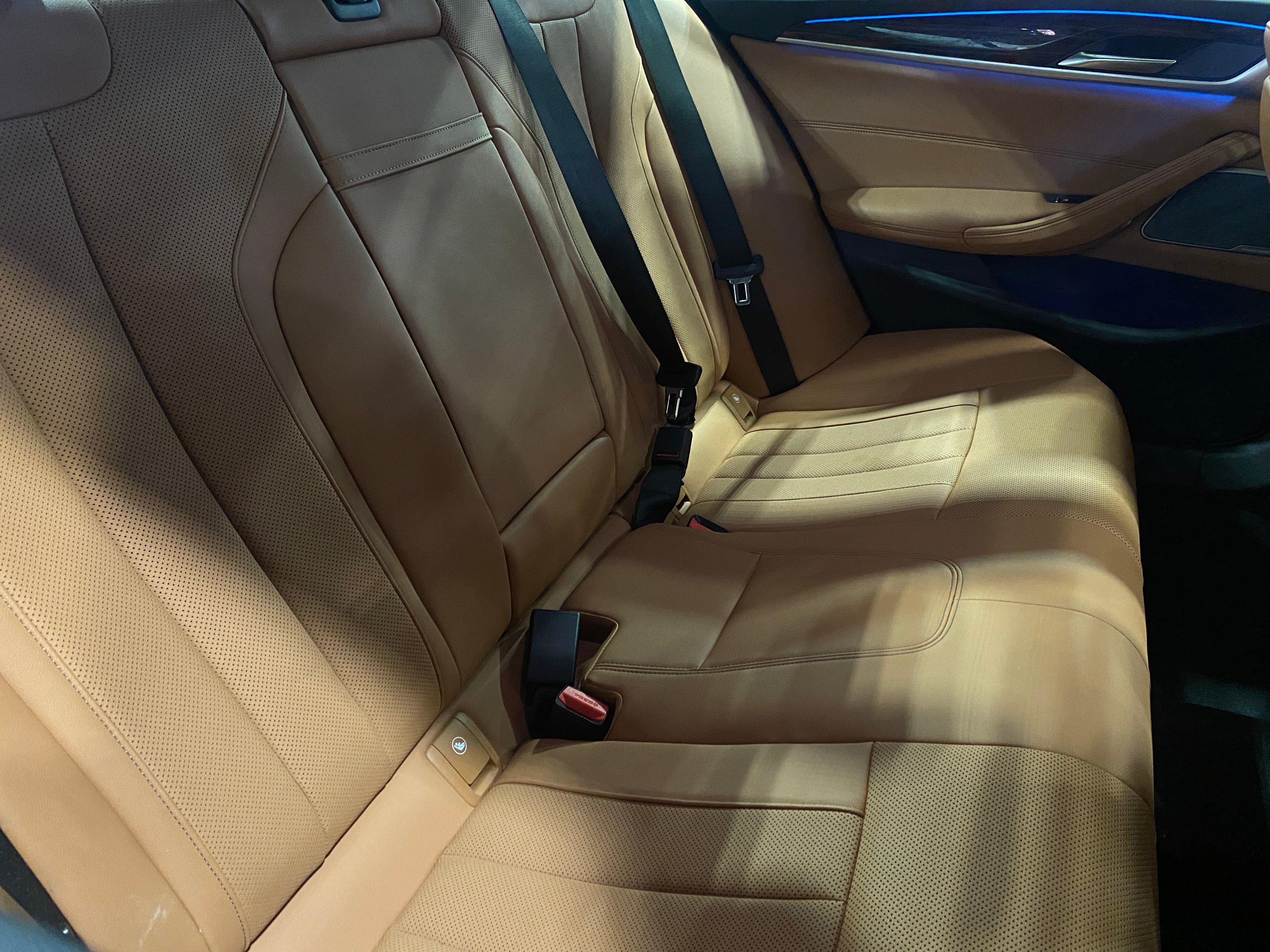 2021 BMW 5 Series 530e xDrive 5