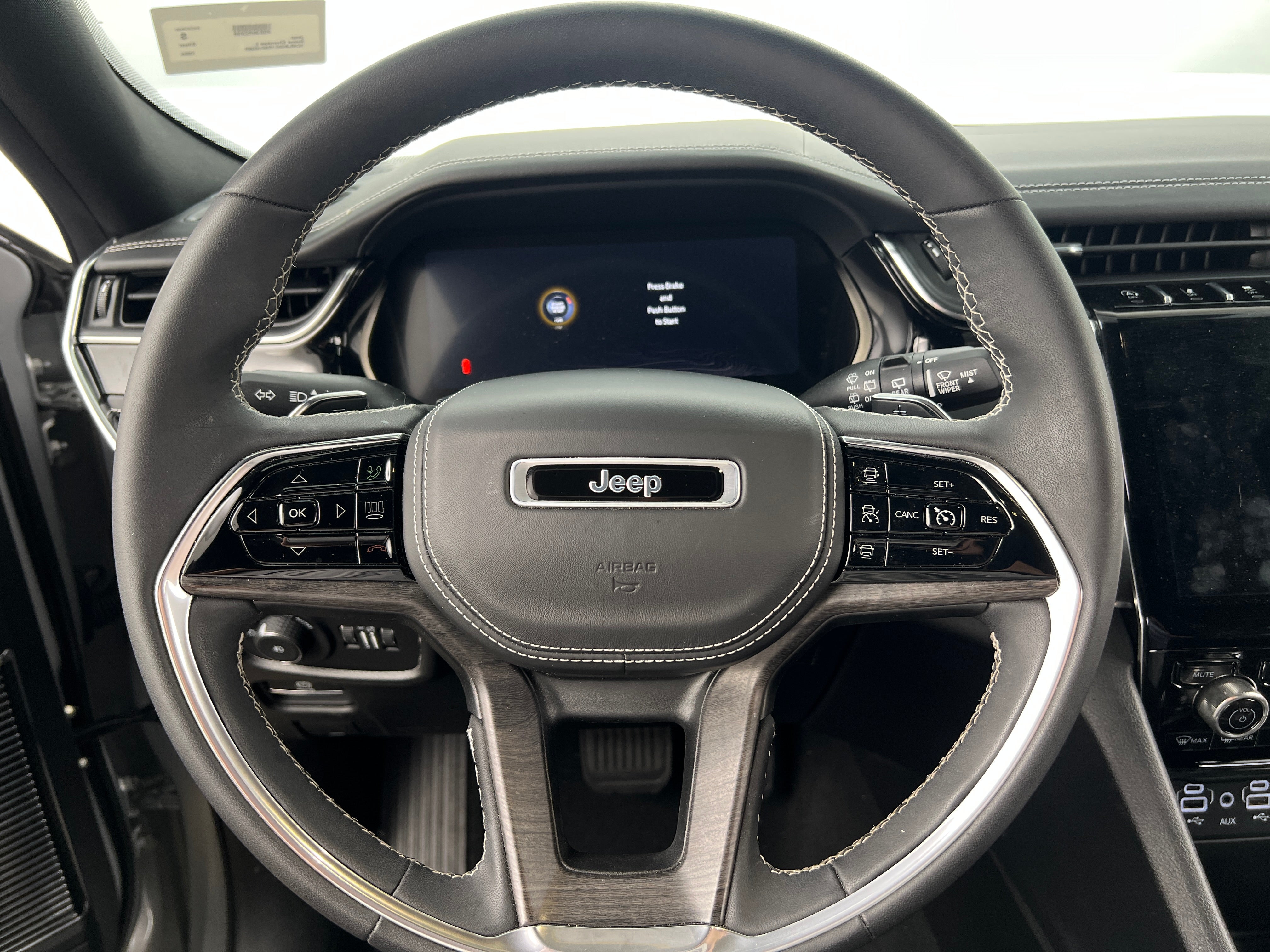 2024 Jeep Grand Cherokee L Overland 4