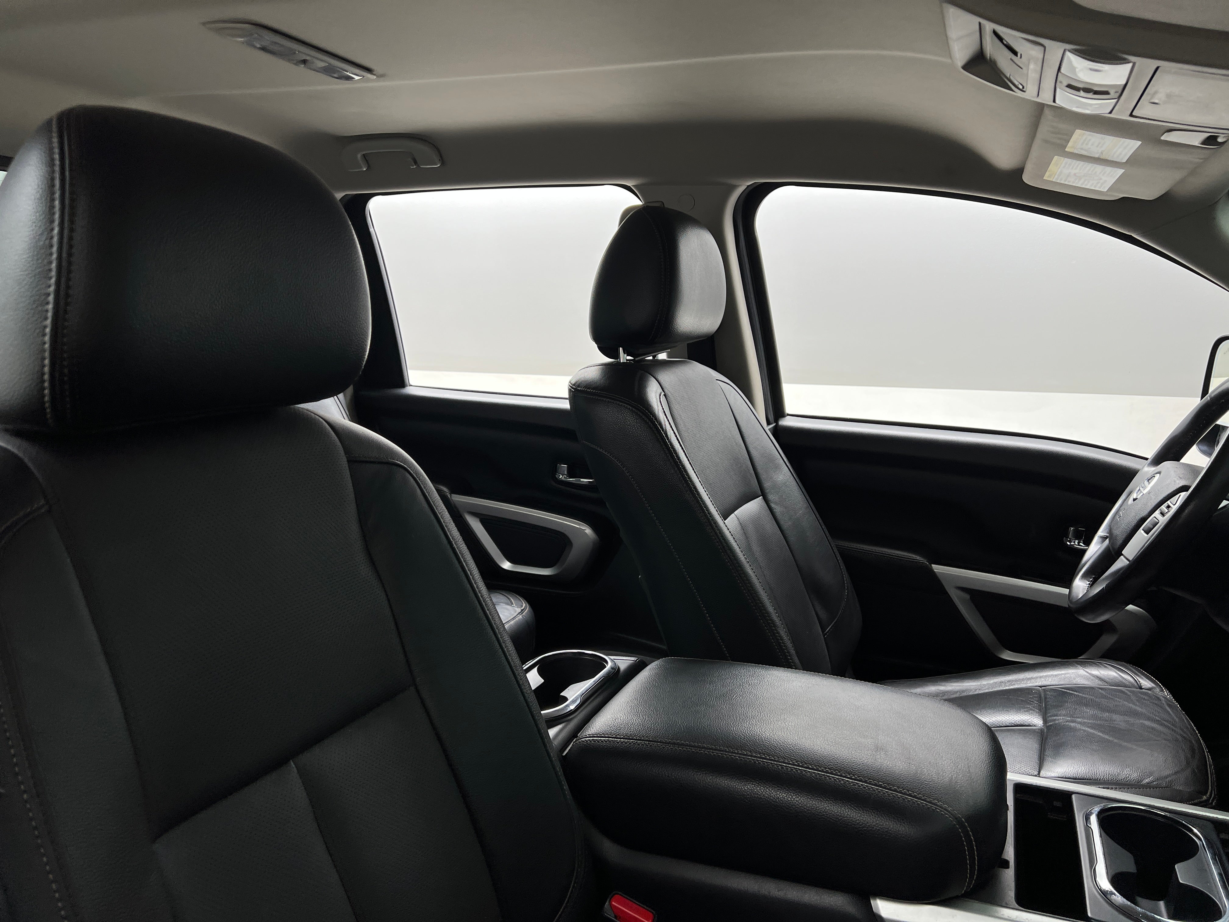 2016 Nissan Titan SL 2