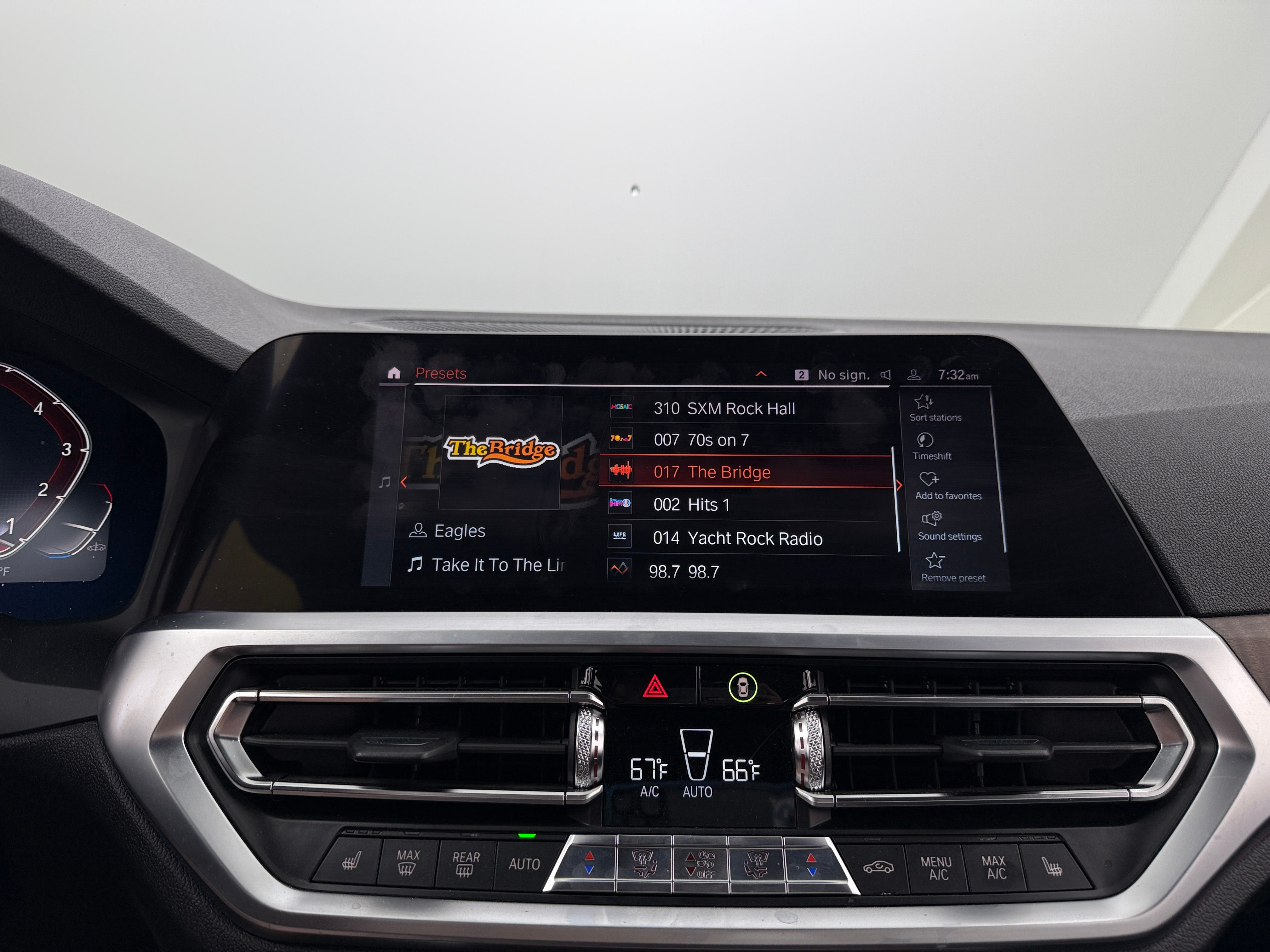 2019 BMW 3 Series 330i xDrive 3