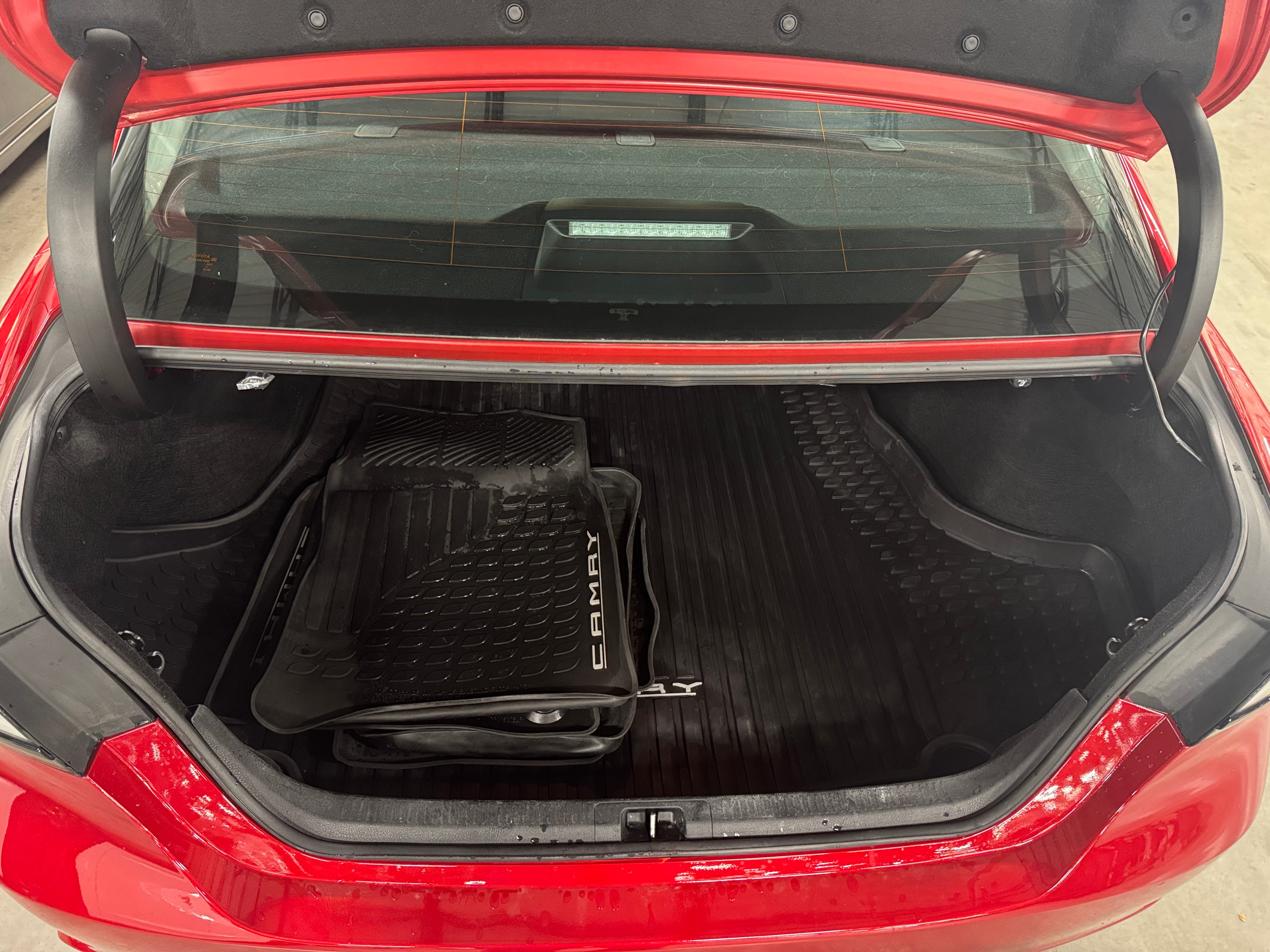 2019 Toyota Camry SE 7