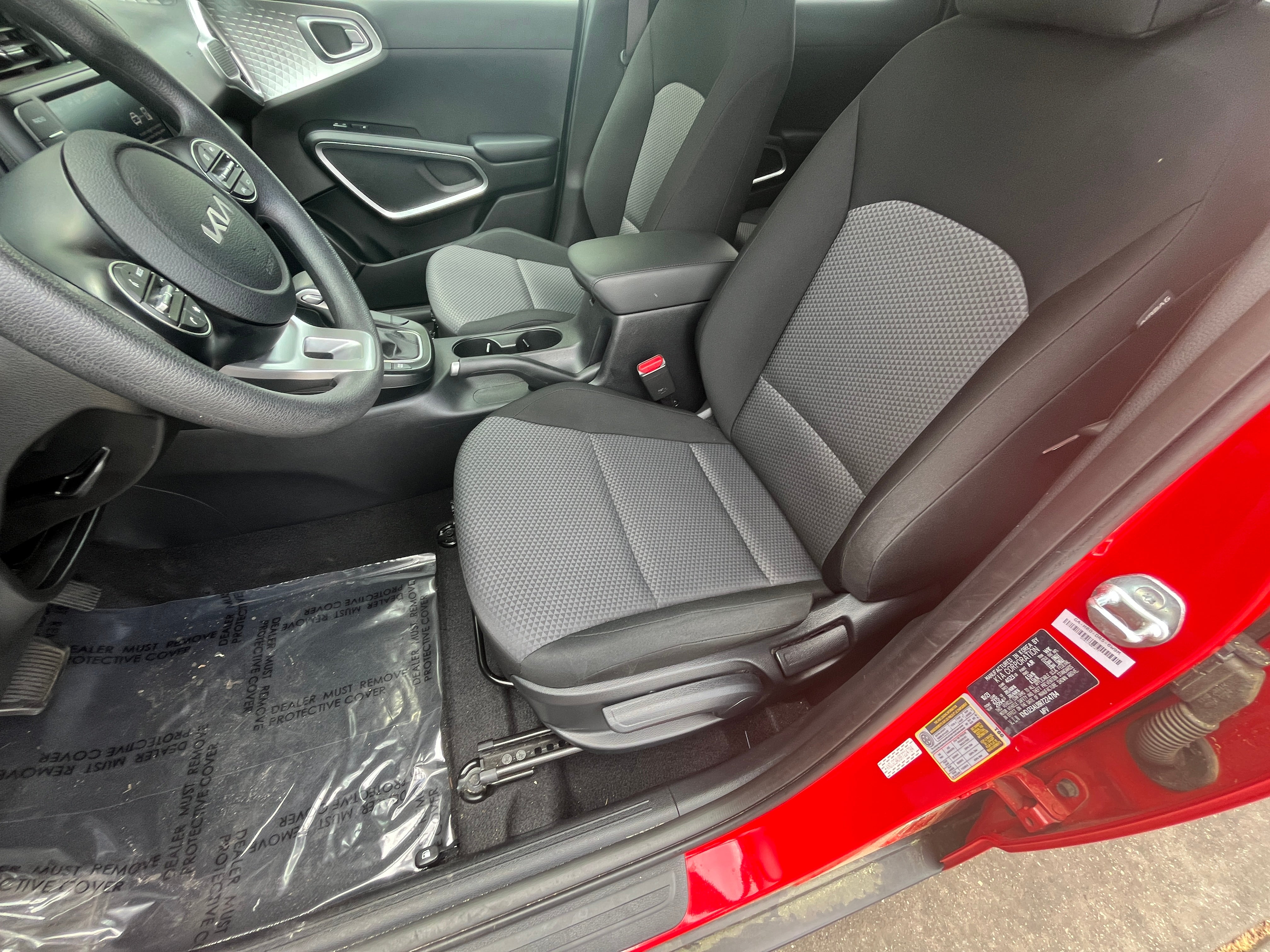 2024 Kia Soul LX 2