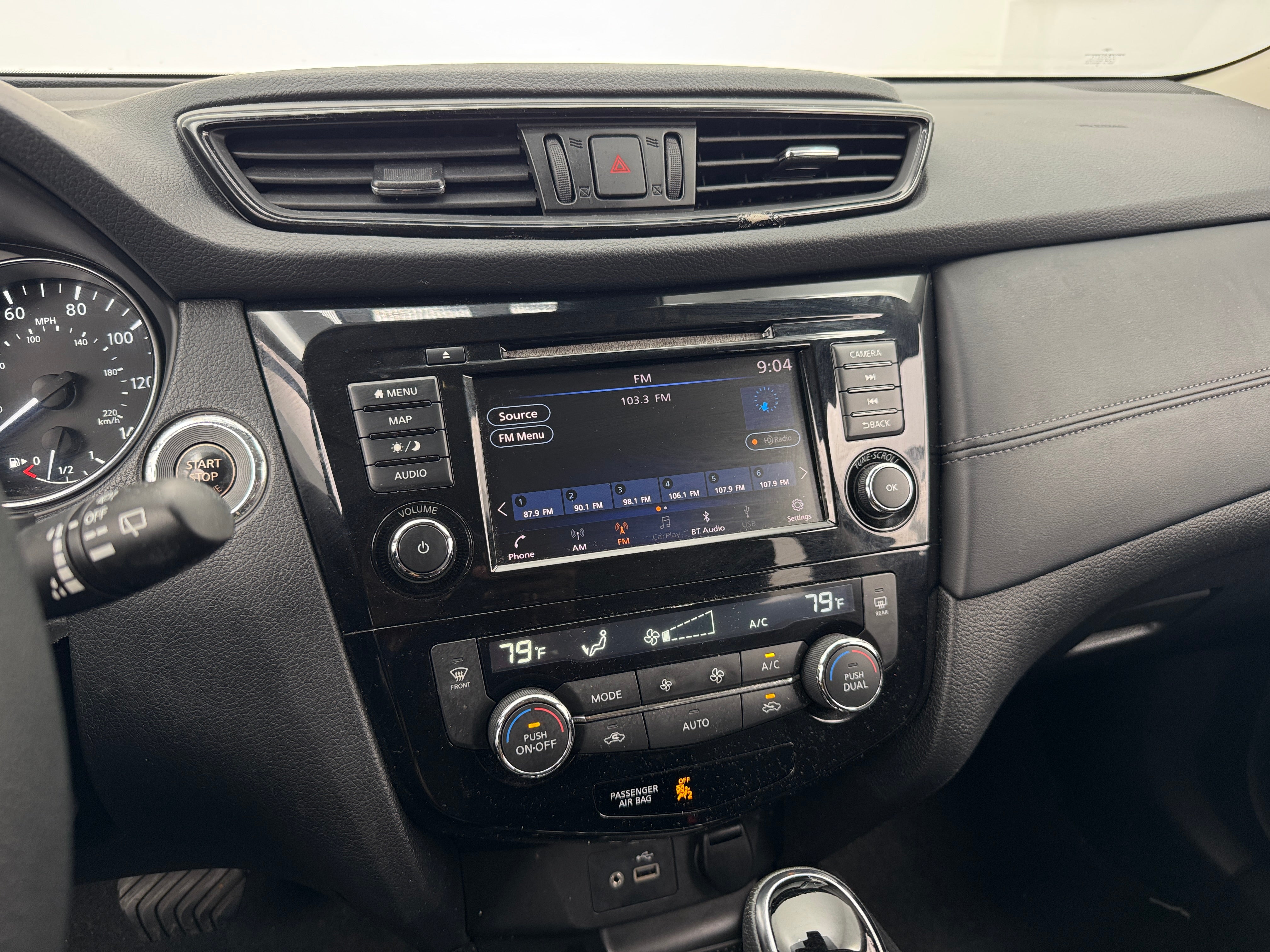 2019 Nissan Rogue SL 3