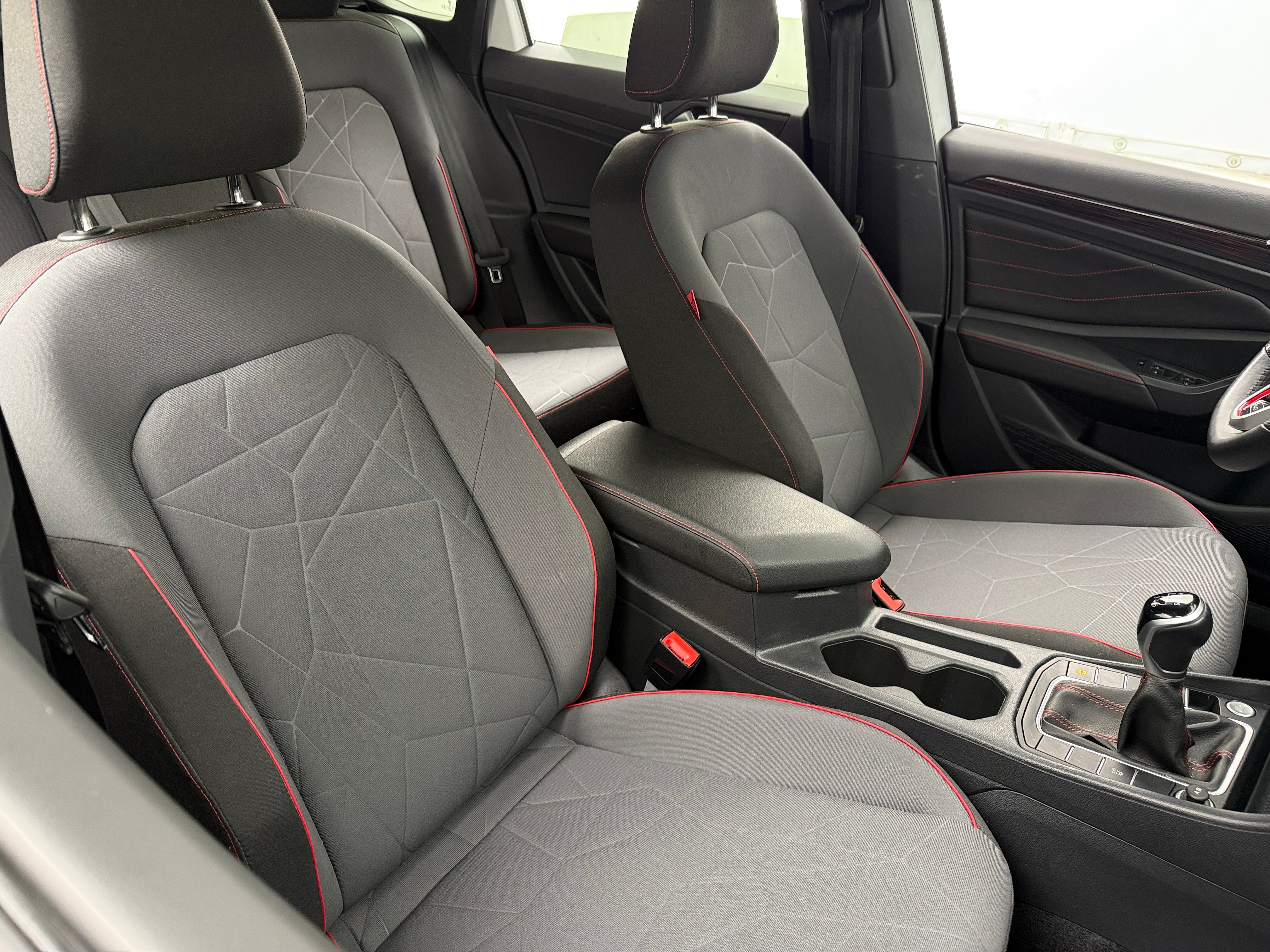 2024 Volkswagen Jetta GLI 40th Anniversary Edition 2