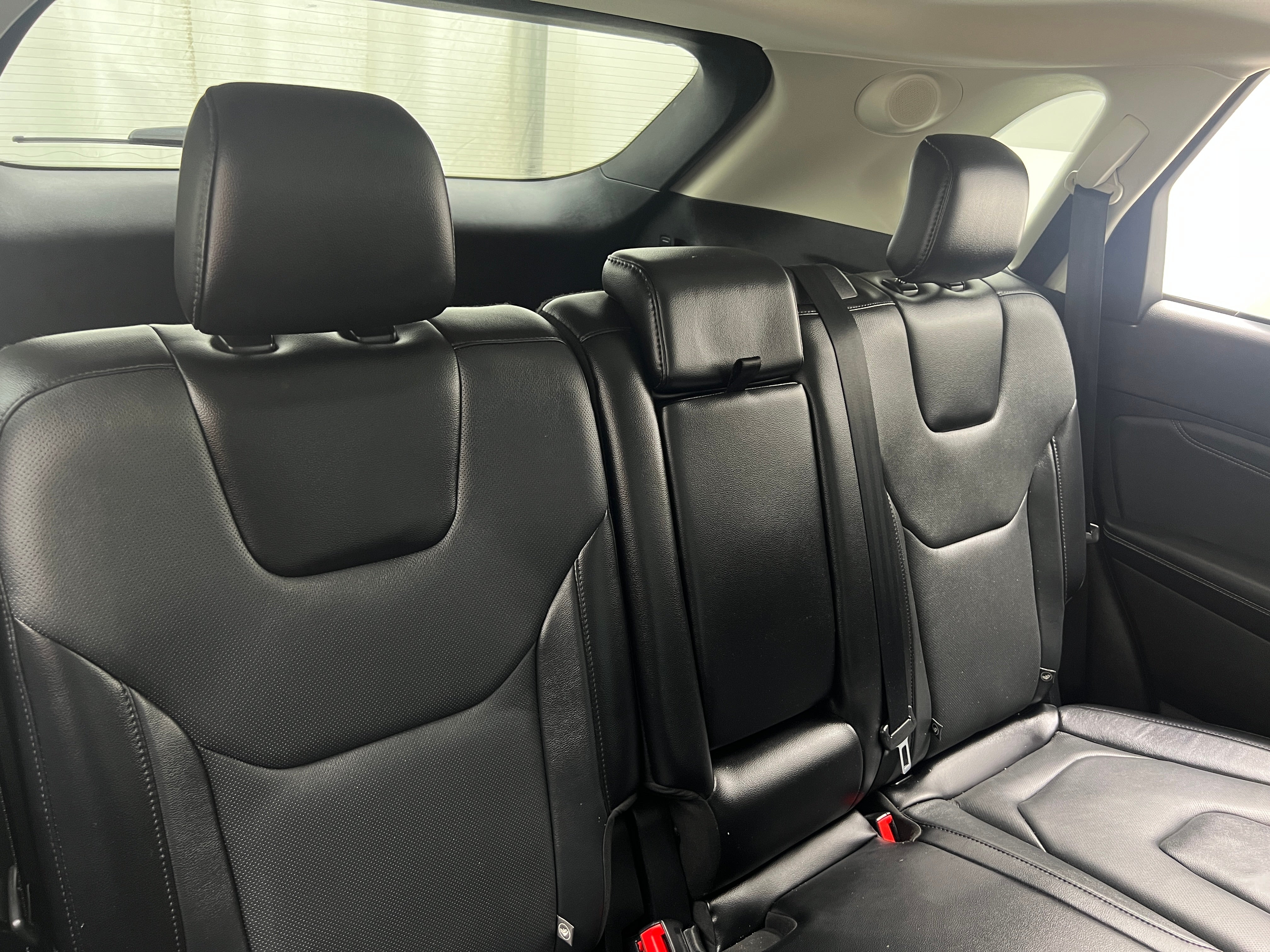 2018 Ford Edge Titanium 5