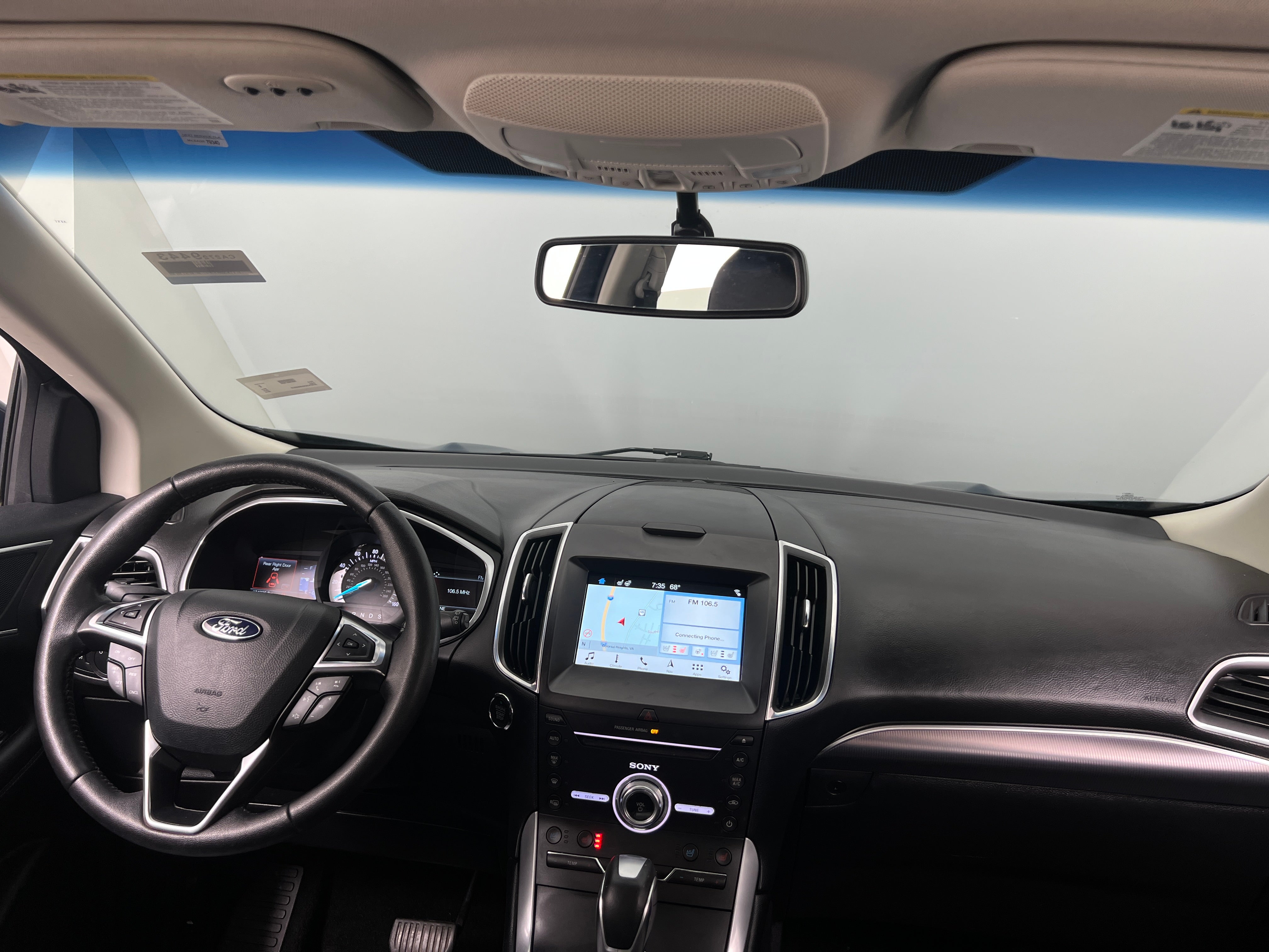 2018 Ford Edge Titanium 2