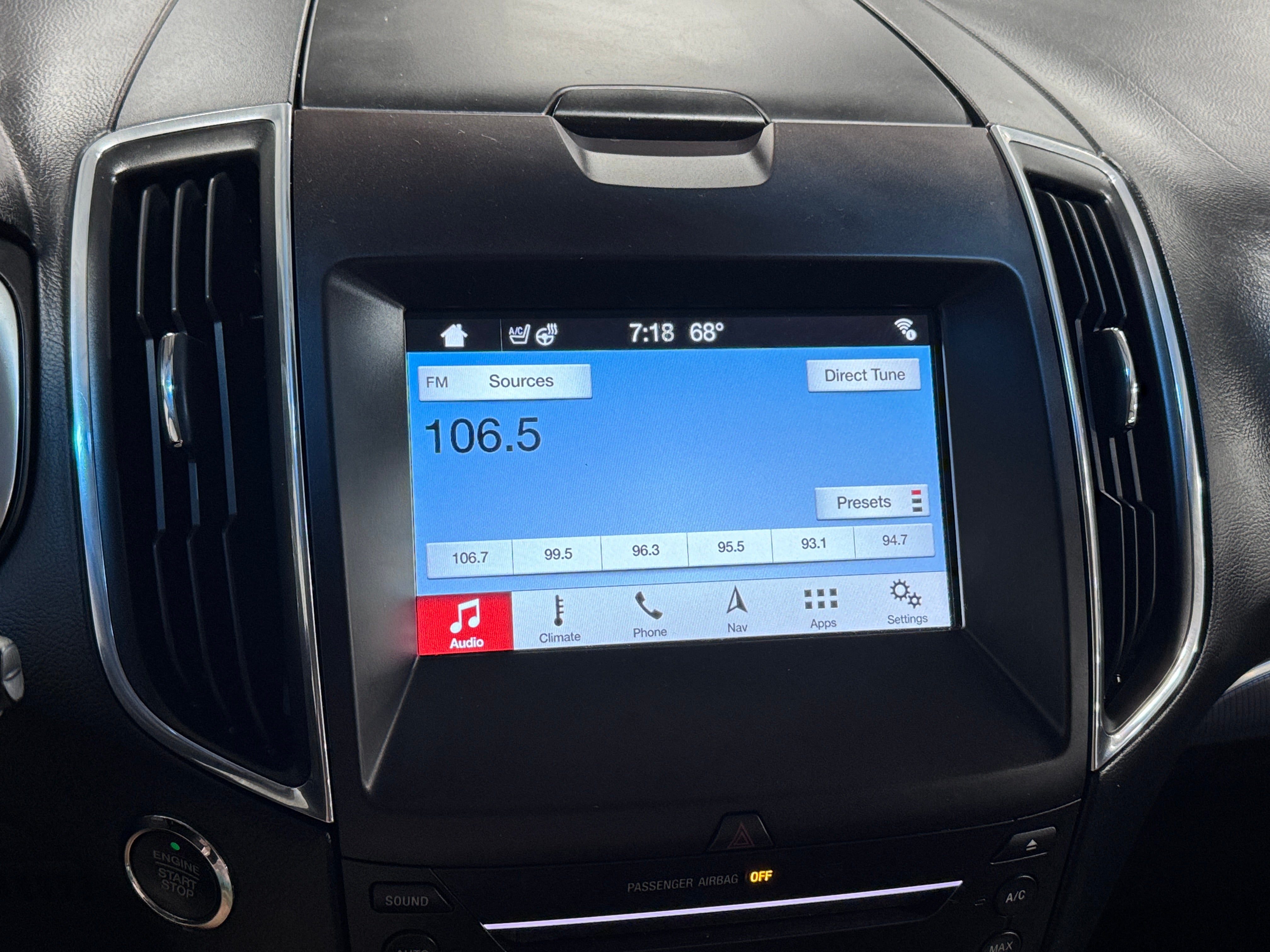 2018 Ford Edge Titanium 3