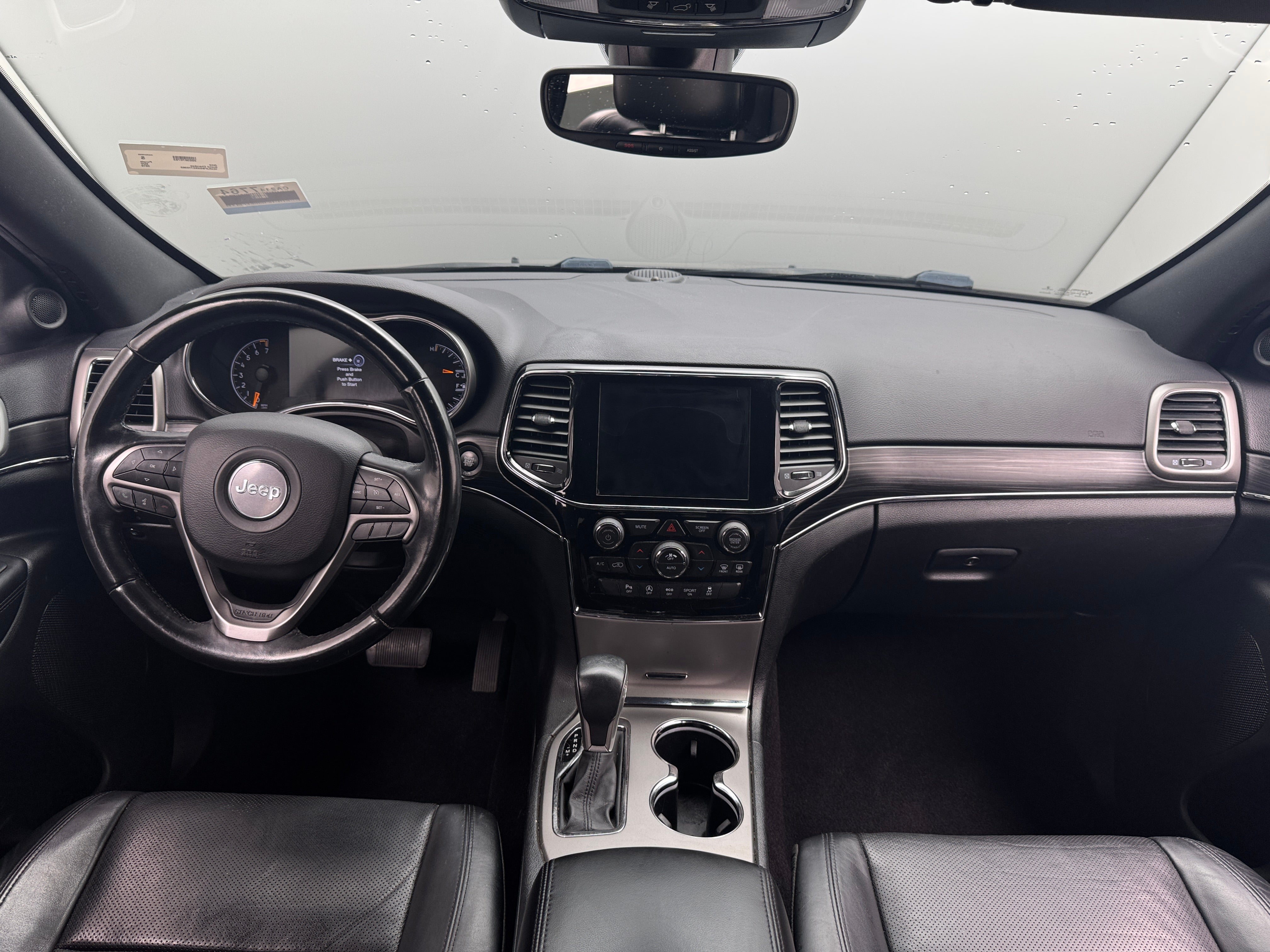 2019 Jeep Grand Cherokee Limited Edition 2