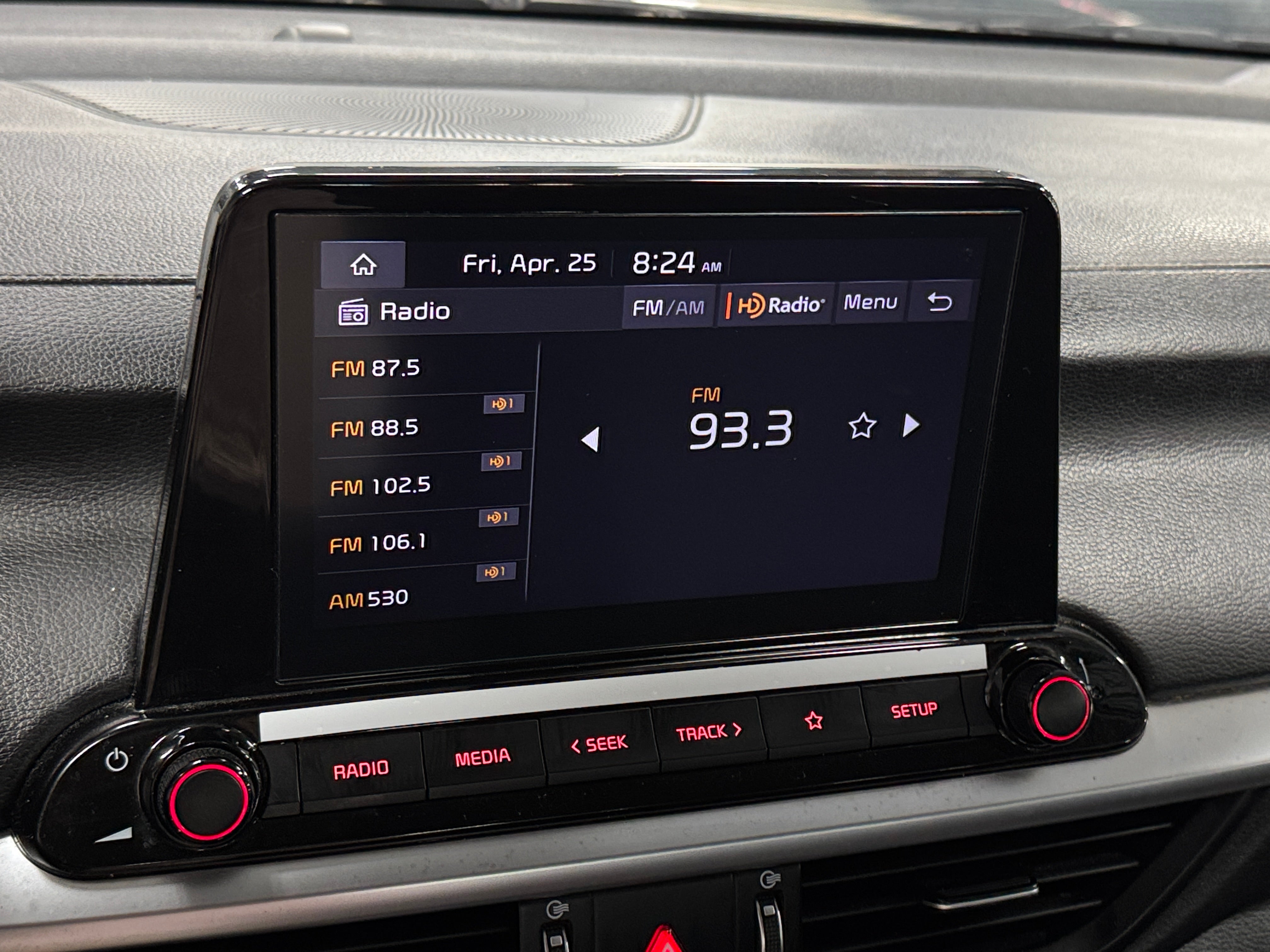 2023 Kia Forte LXS 4