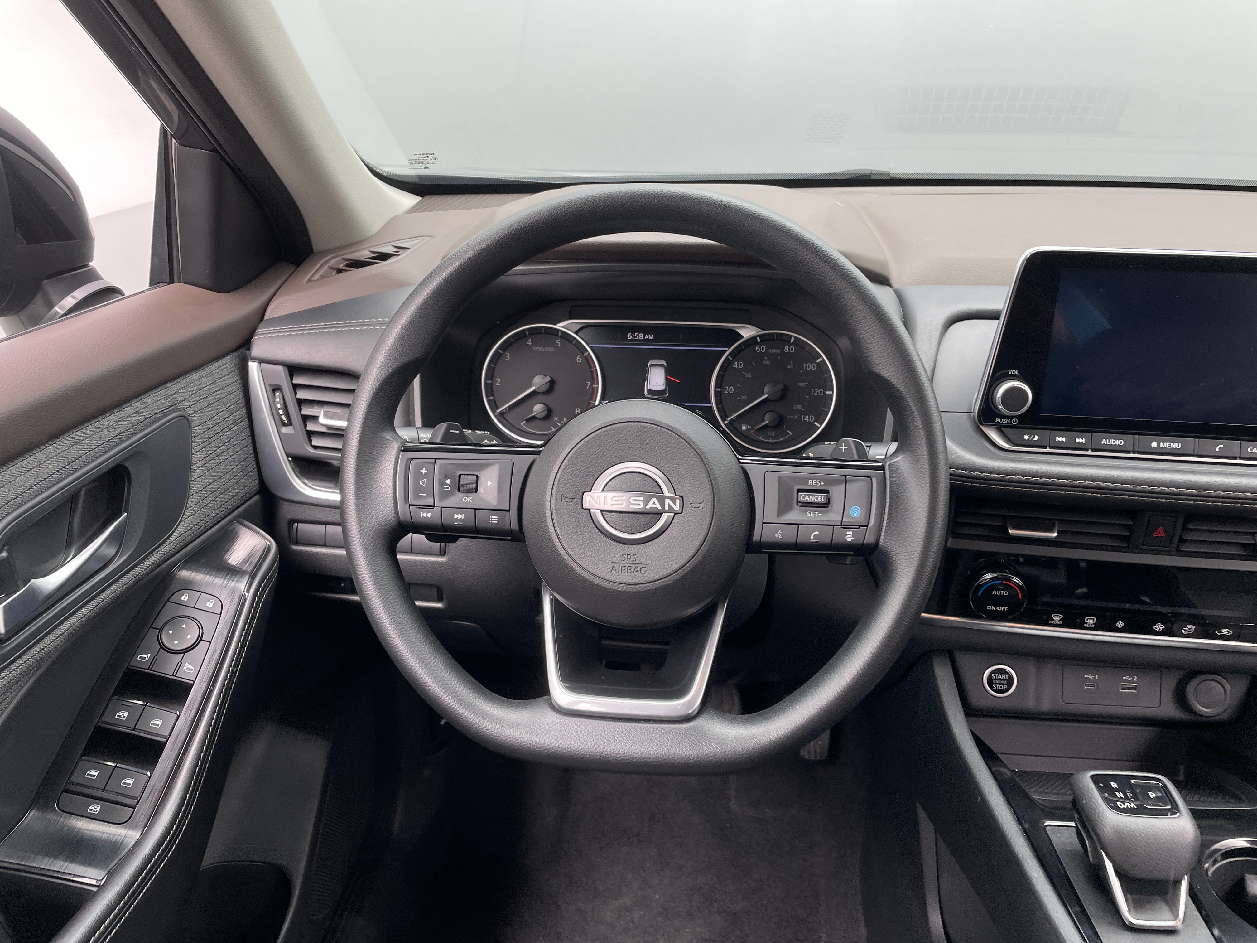 2023 Nissan Rogue SV 5