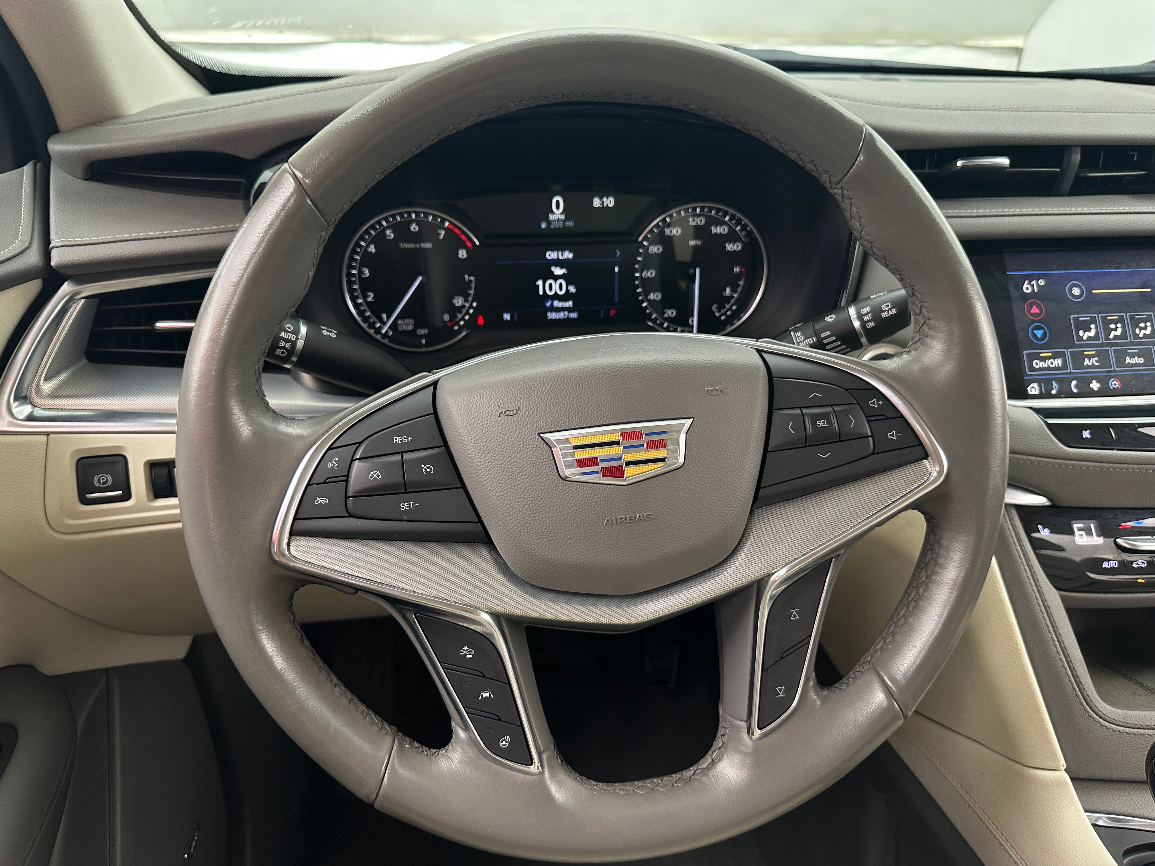 2021 Cadillac XT5 Premium Luxury 4