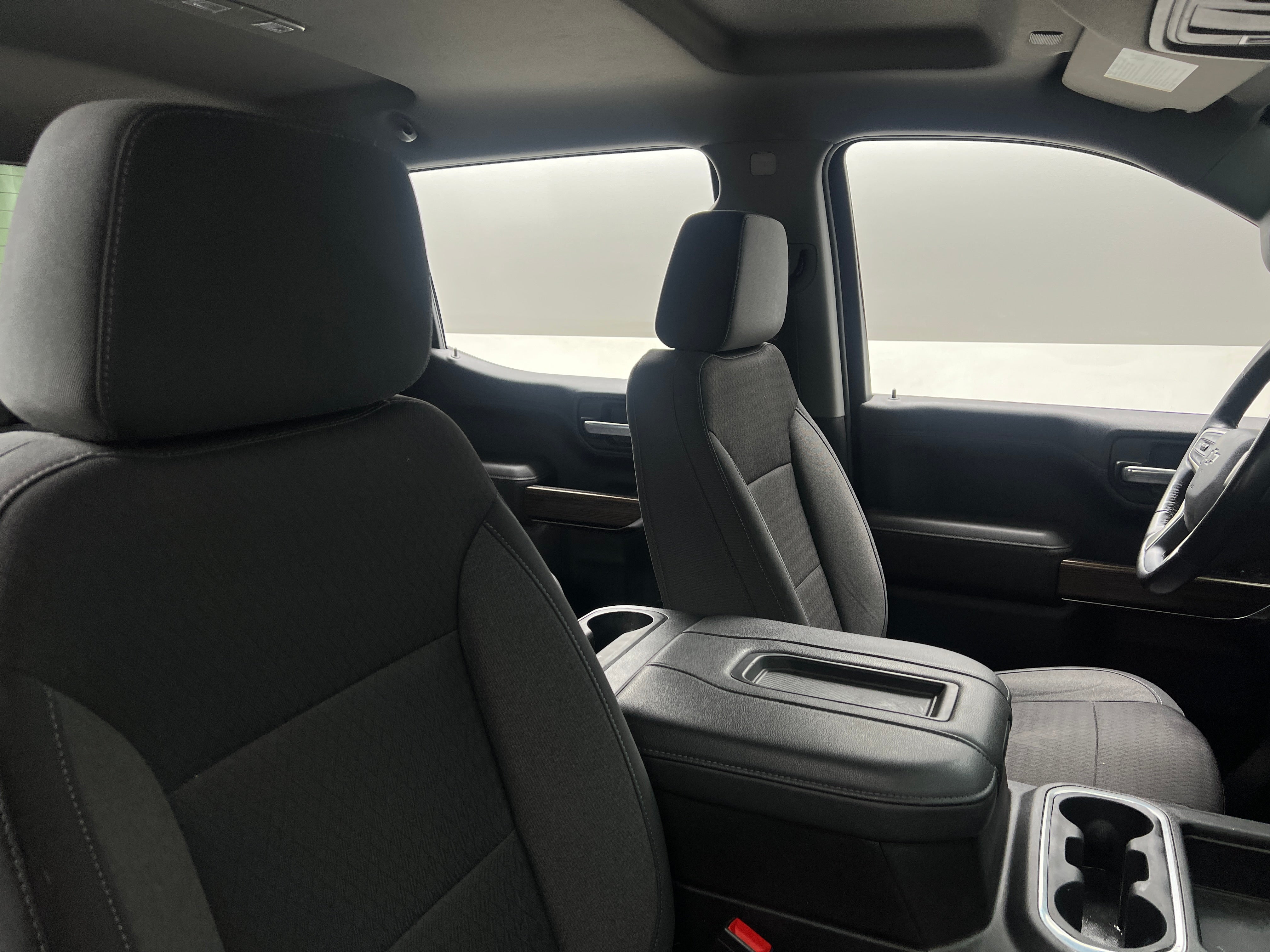 2021 Chevrolet Silverado 1500 RST 2