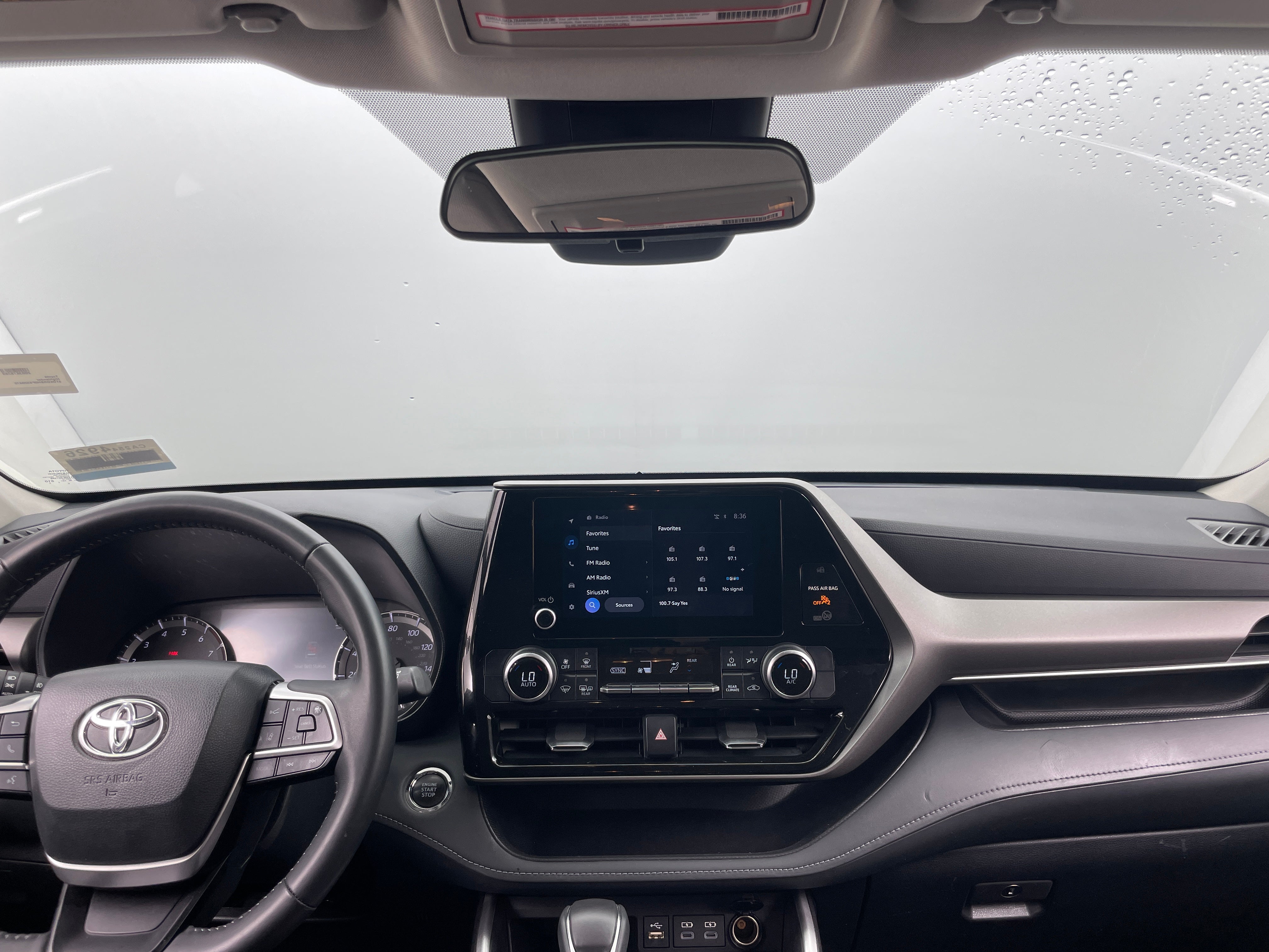 2023 Toyota Highlander LE 3