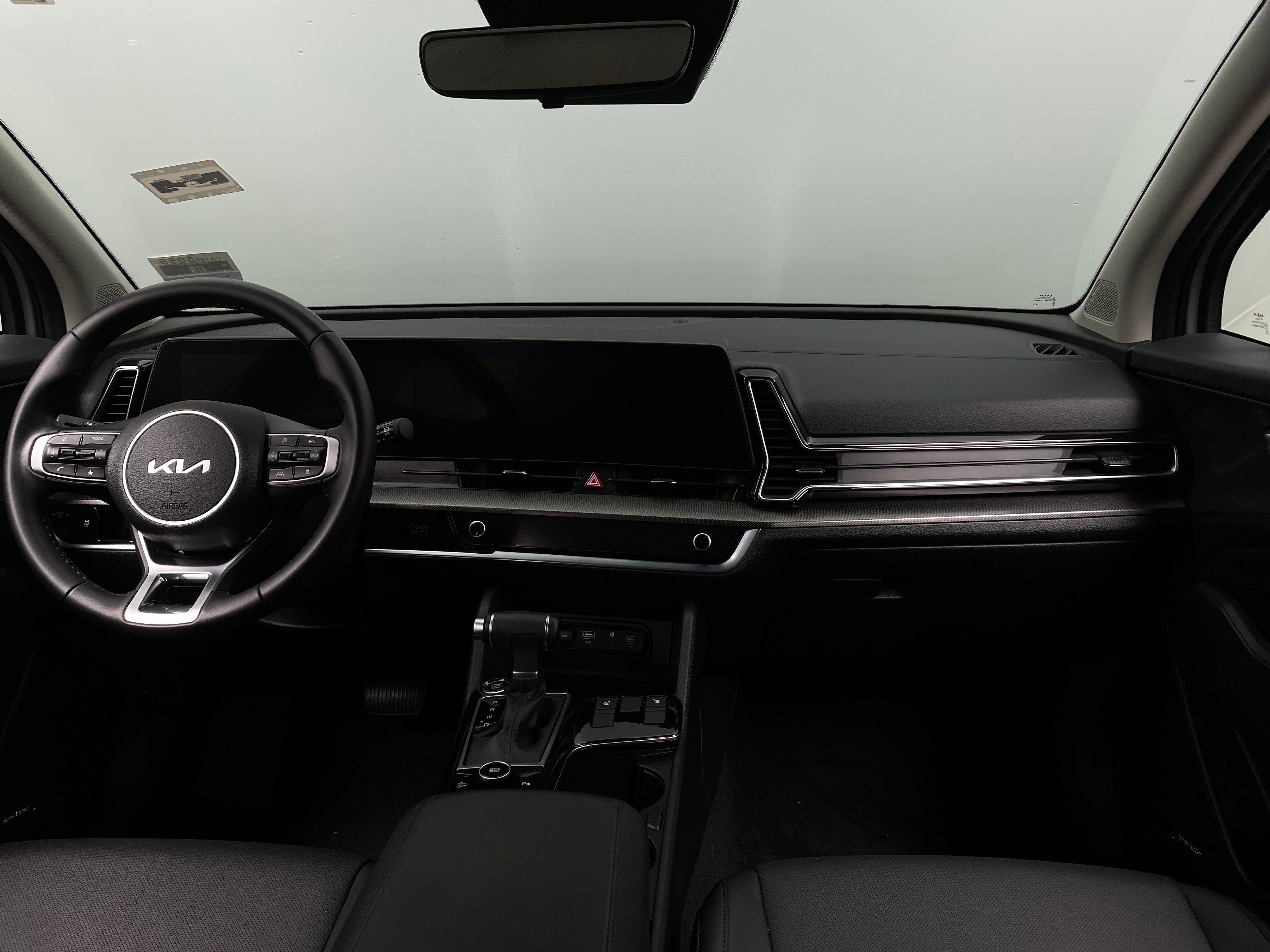 2024 Kia Sportage SX 2