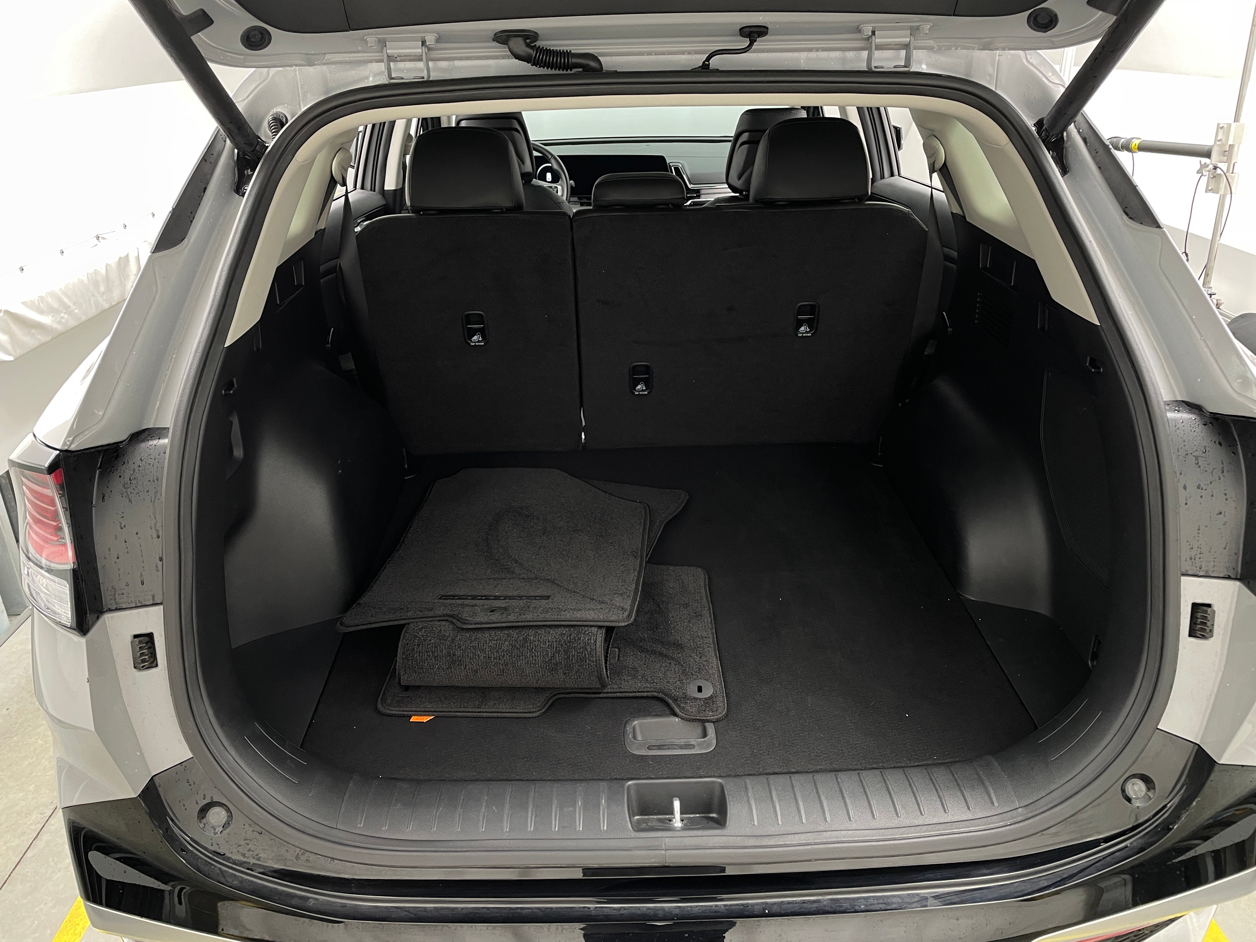 2024 Kia Sportage SX 6