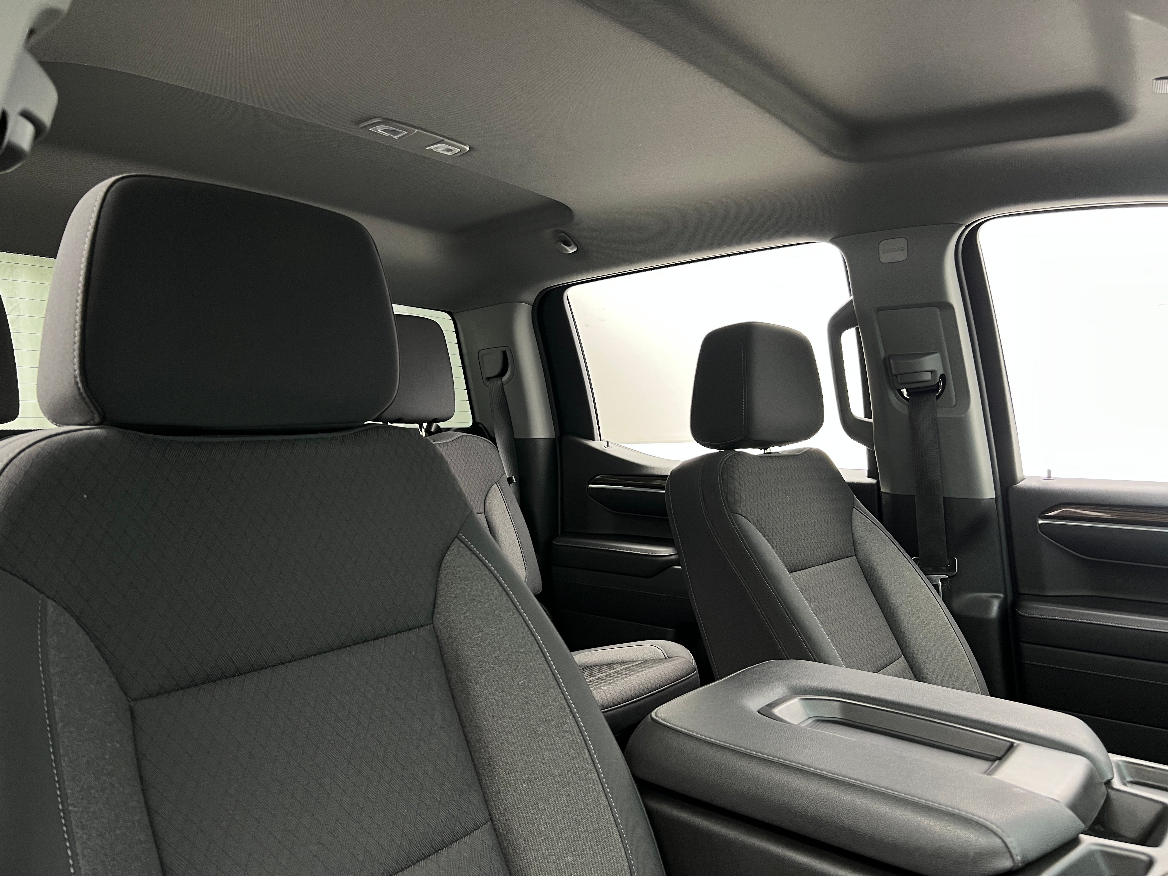 2022 Chevrolet Silverado 1500 LT 2