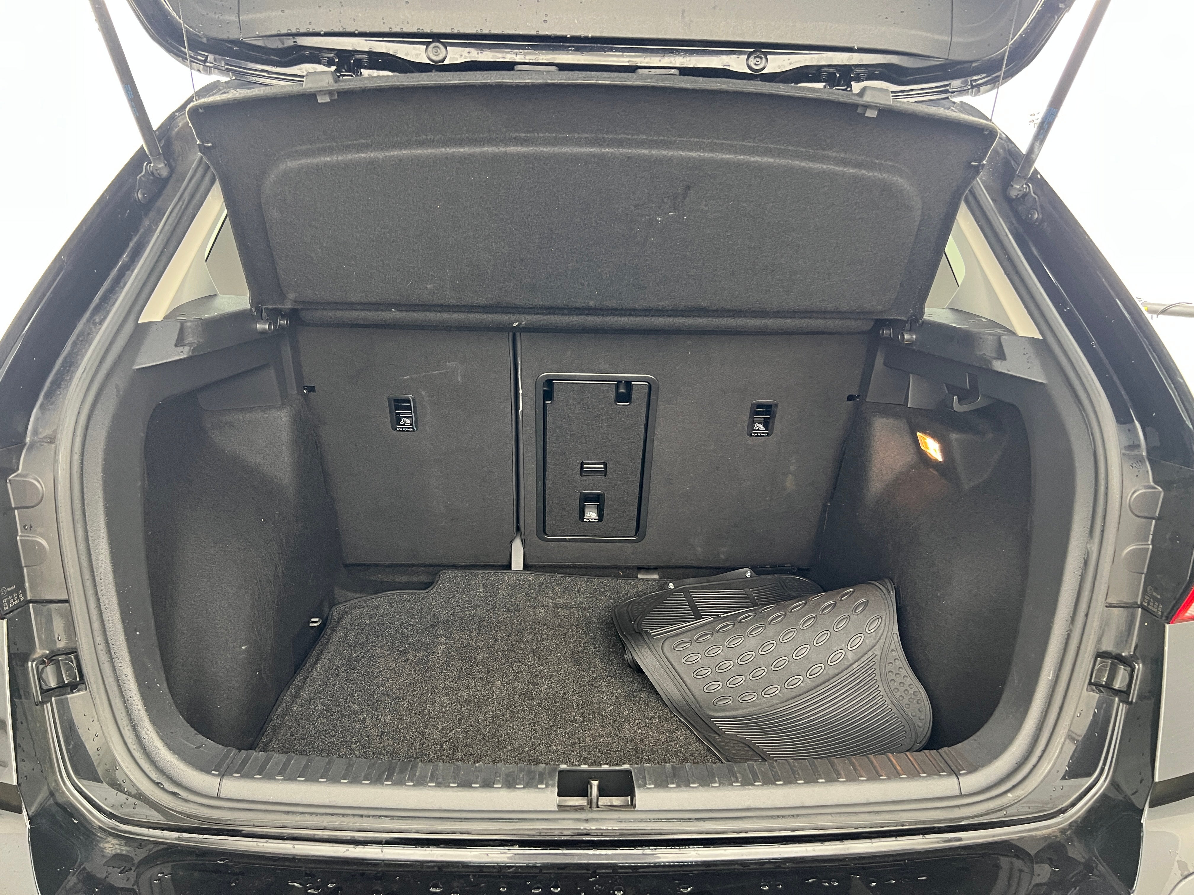 2022 Volkswagen Taos SE 7