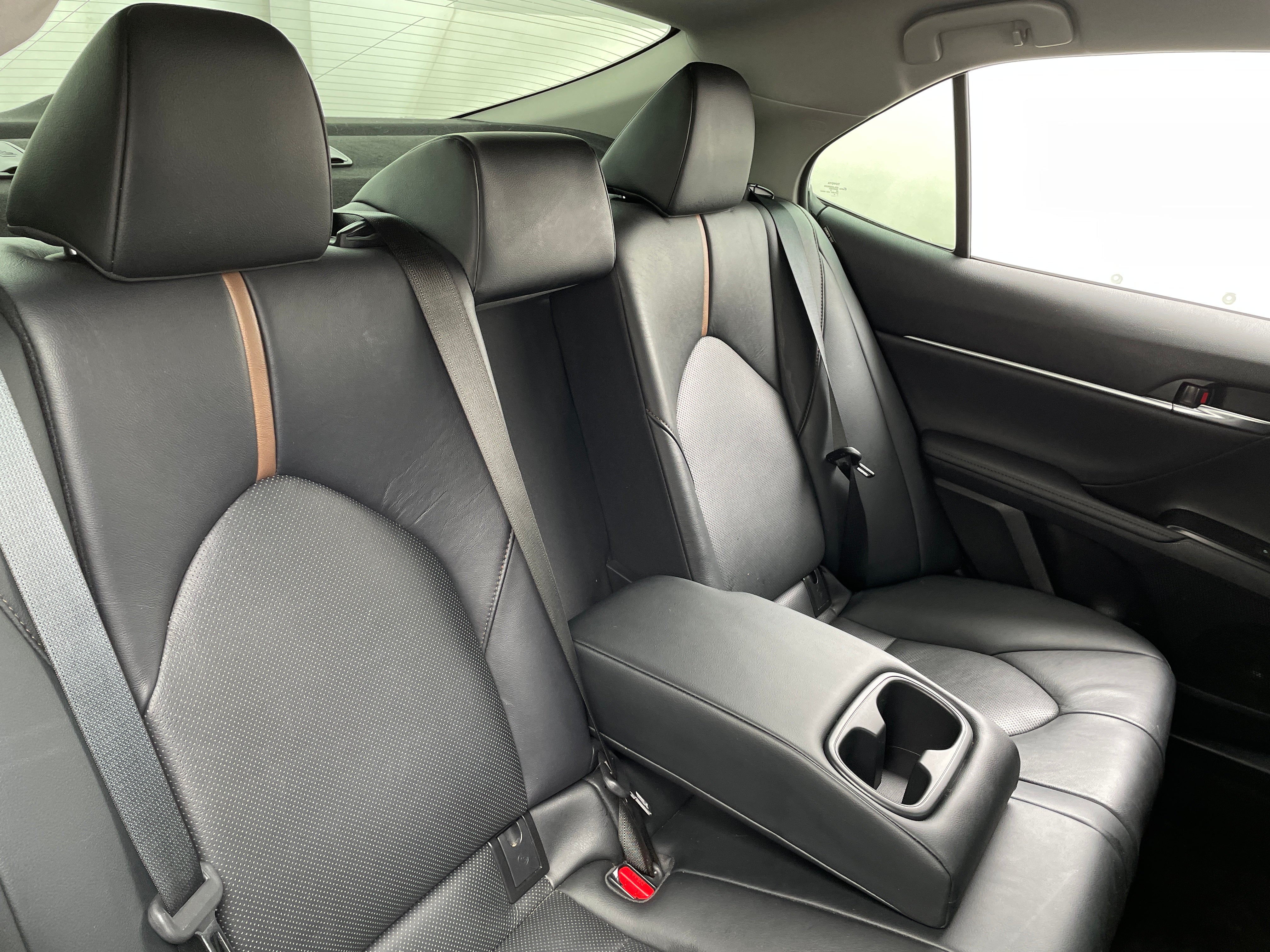 2020 Toyota Camry XLE 6