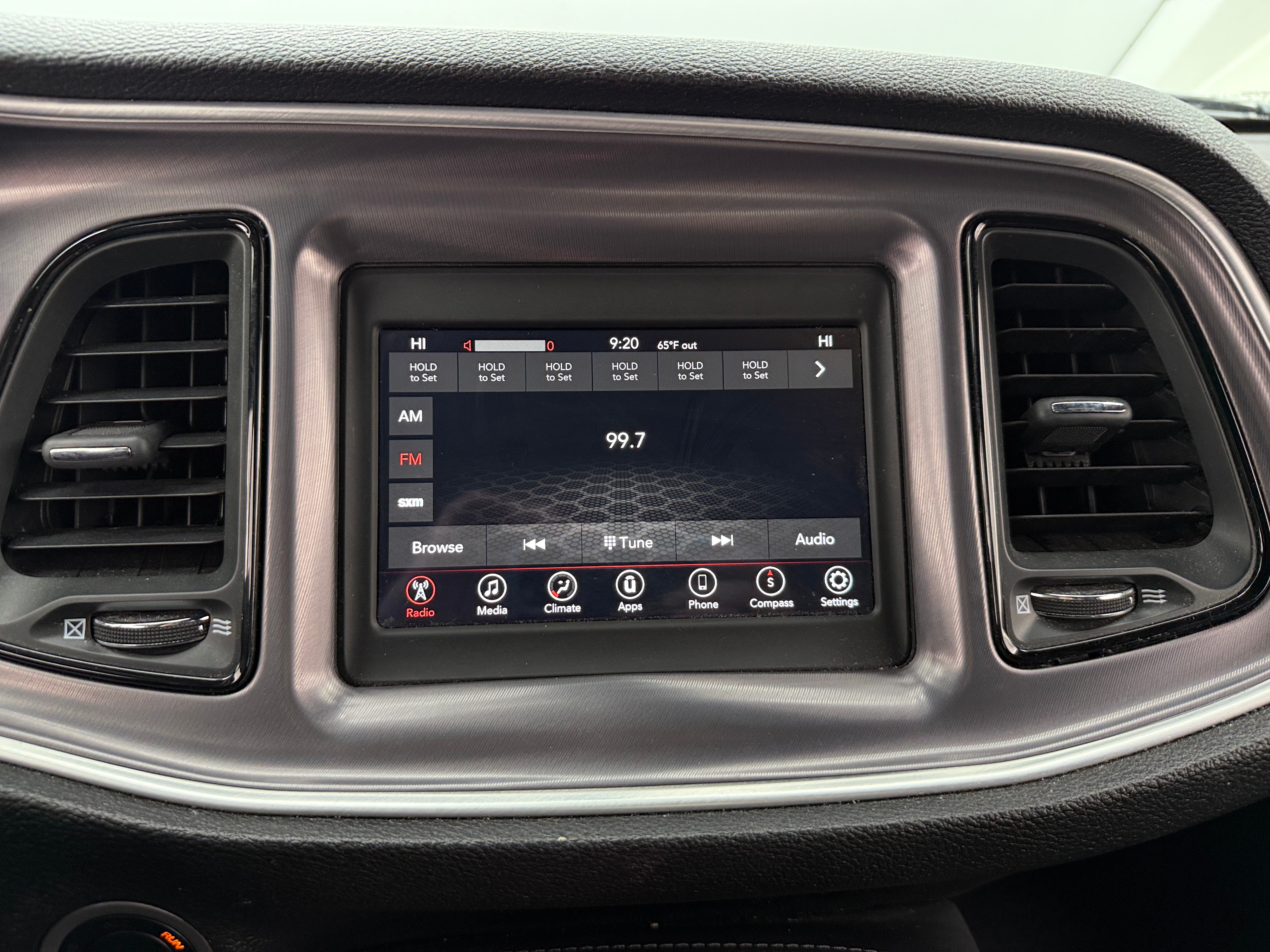 2020 Dodge Challenger SXT 3