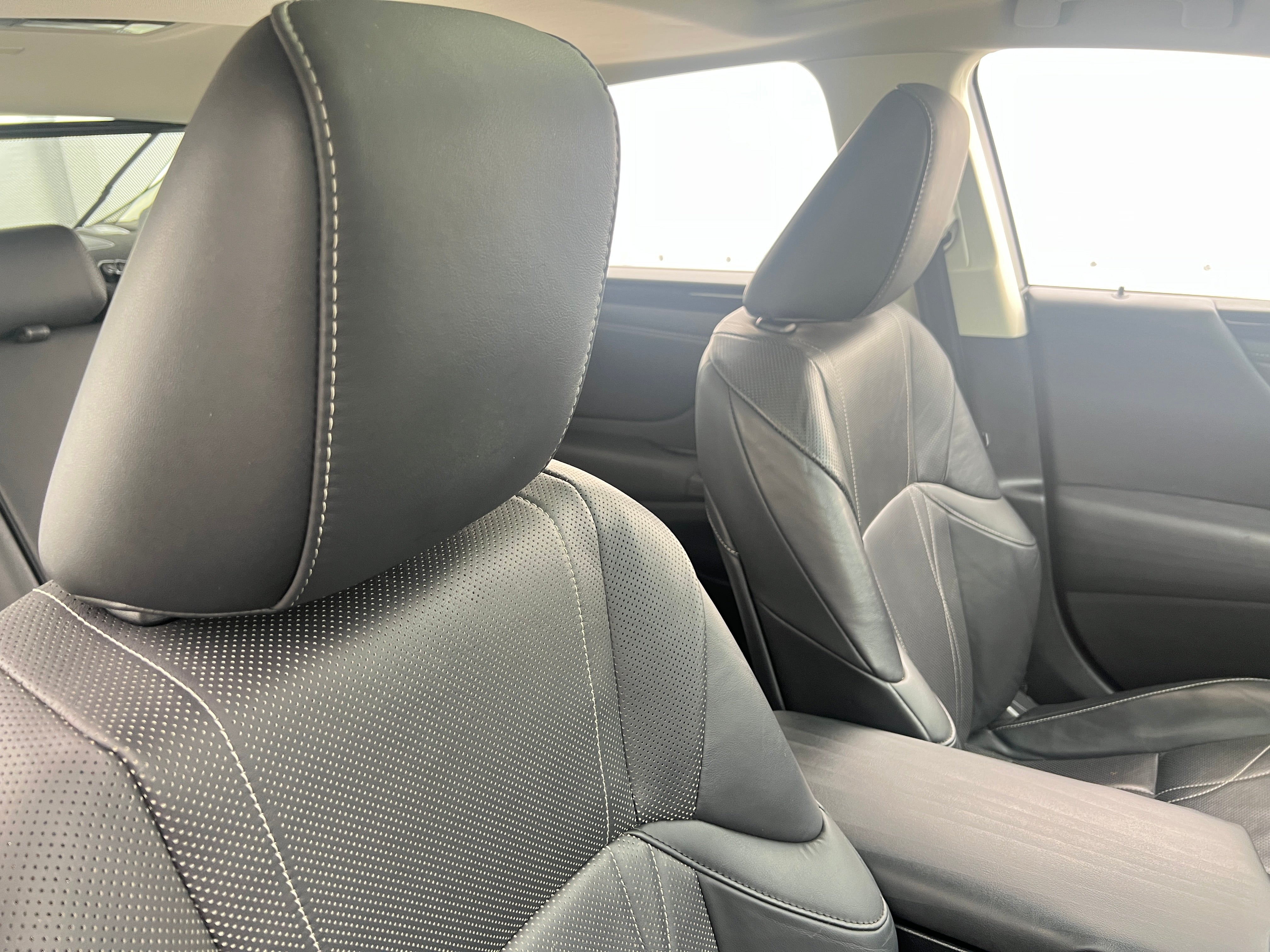 2019 Lexus ES Hybrid 300h Luxury 2
