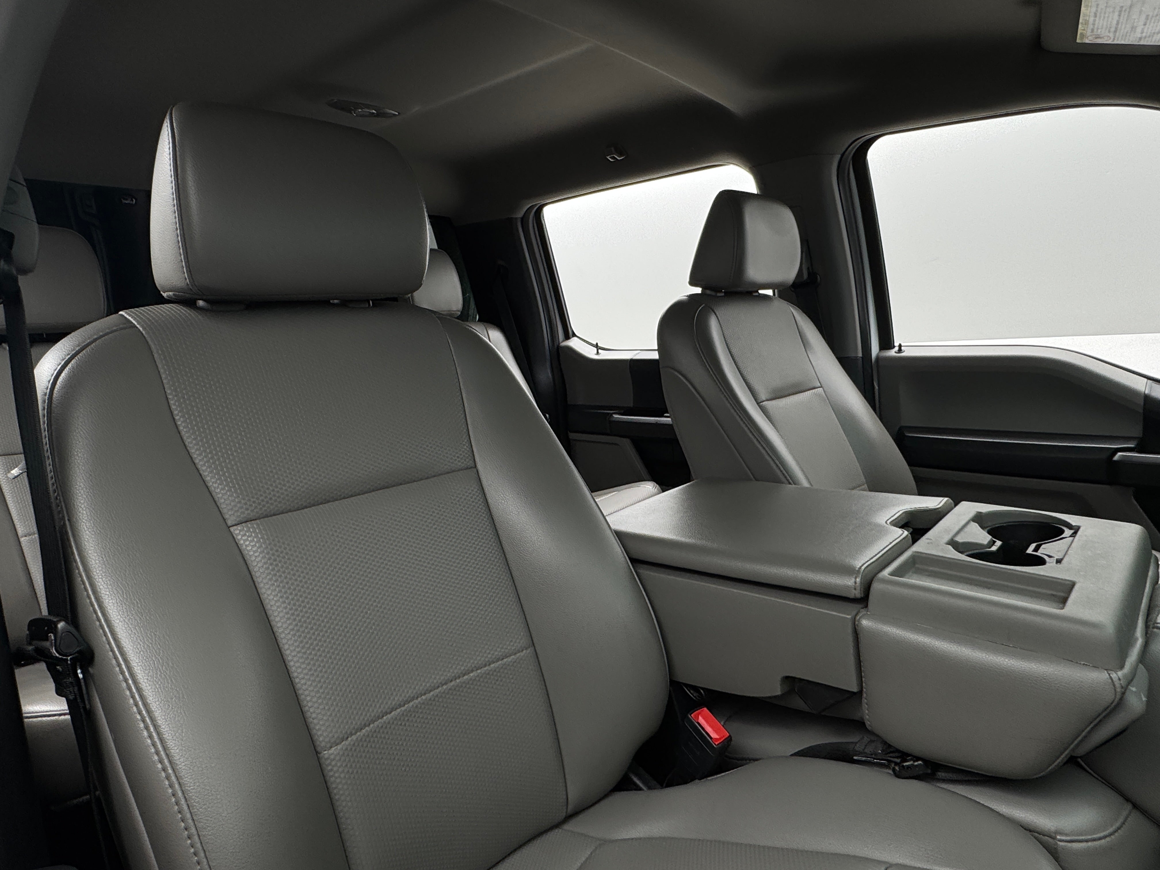 2020 Ford Econoline E-250 2