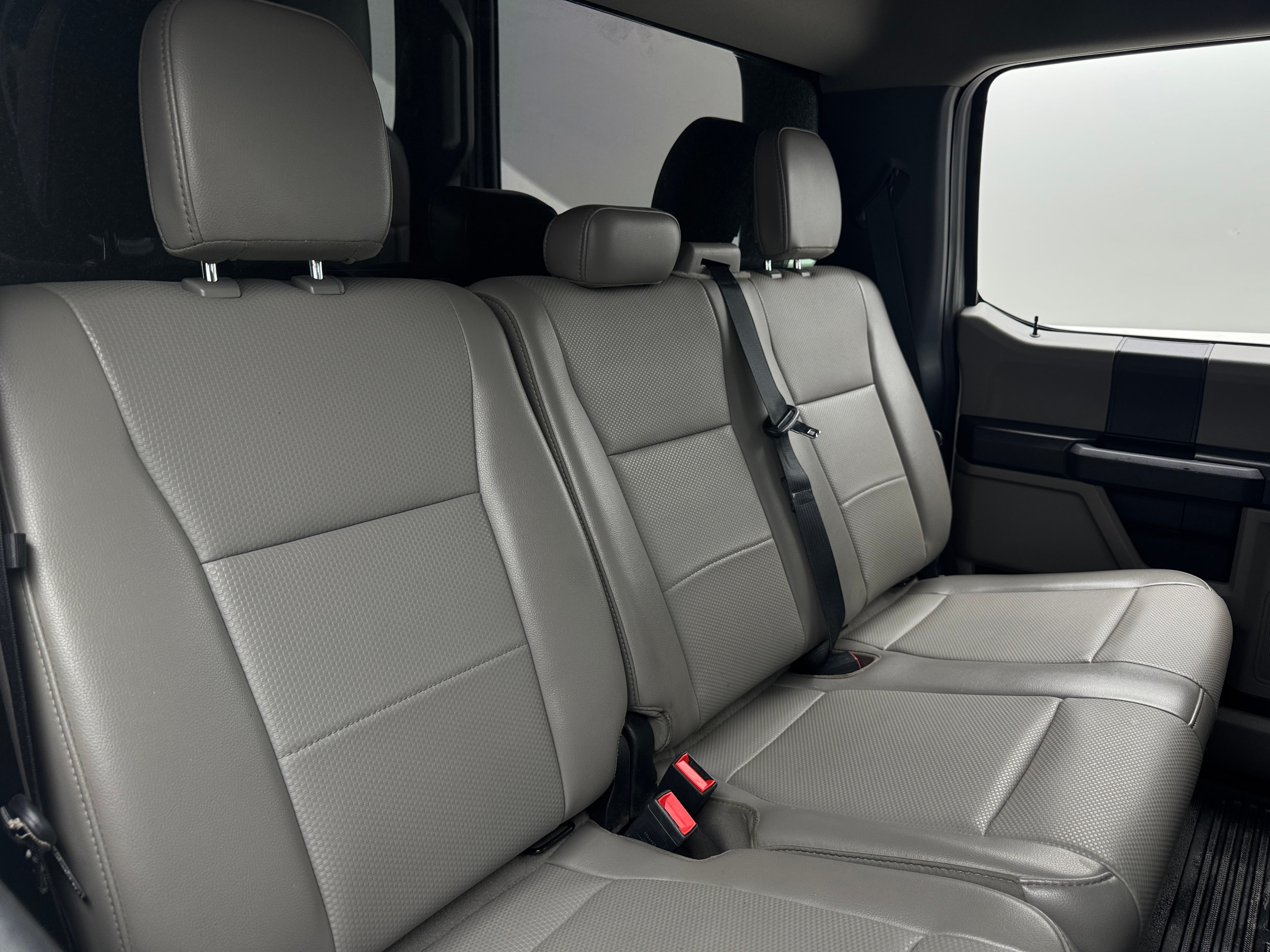 2020 Ford Econoline E-250 6