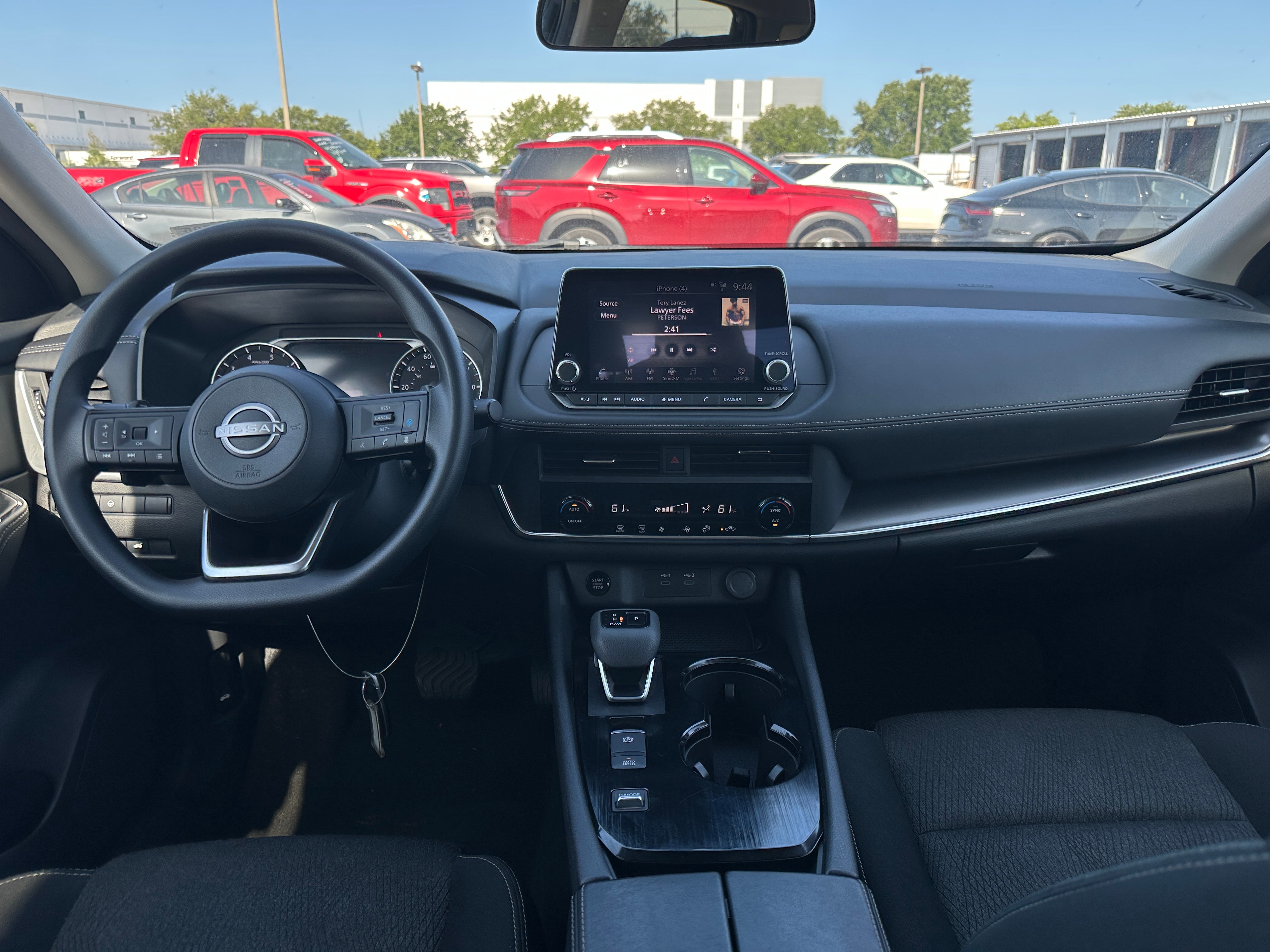 2024 Nissan Rogue SV 3
